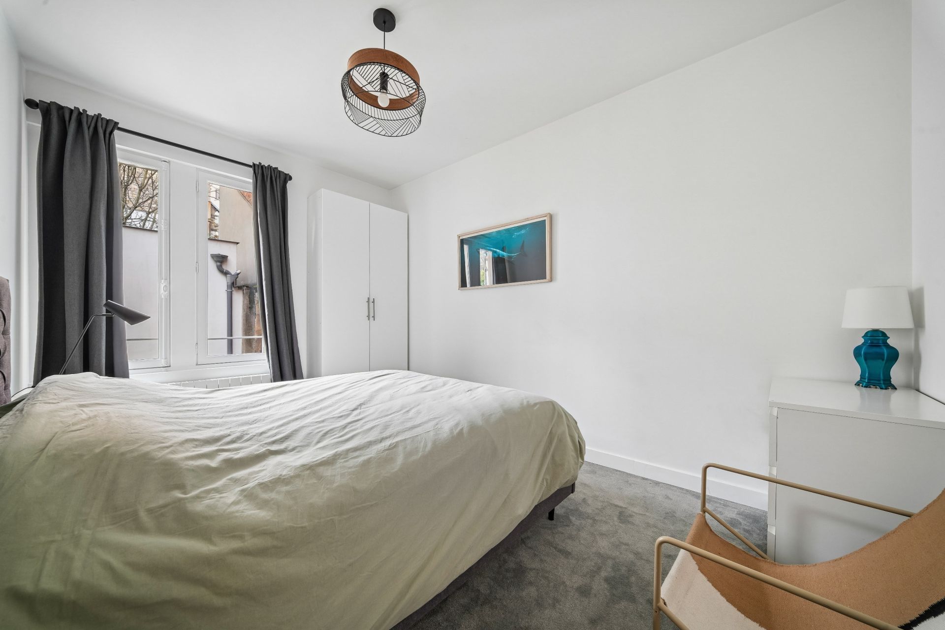 luxury apartment 6 Rooms for sale on PARIS (75017)