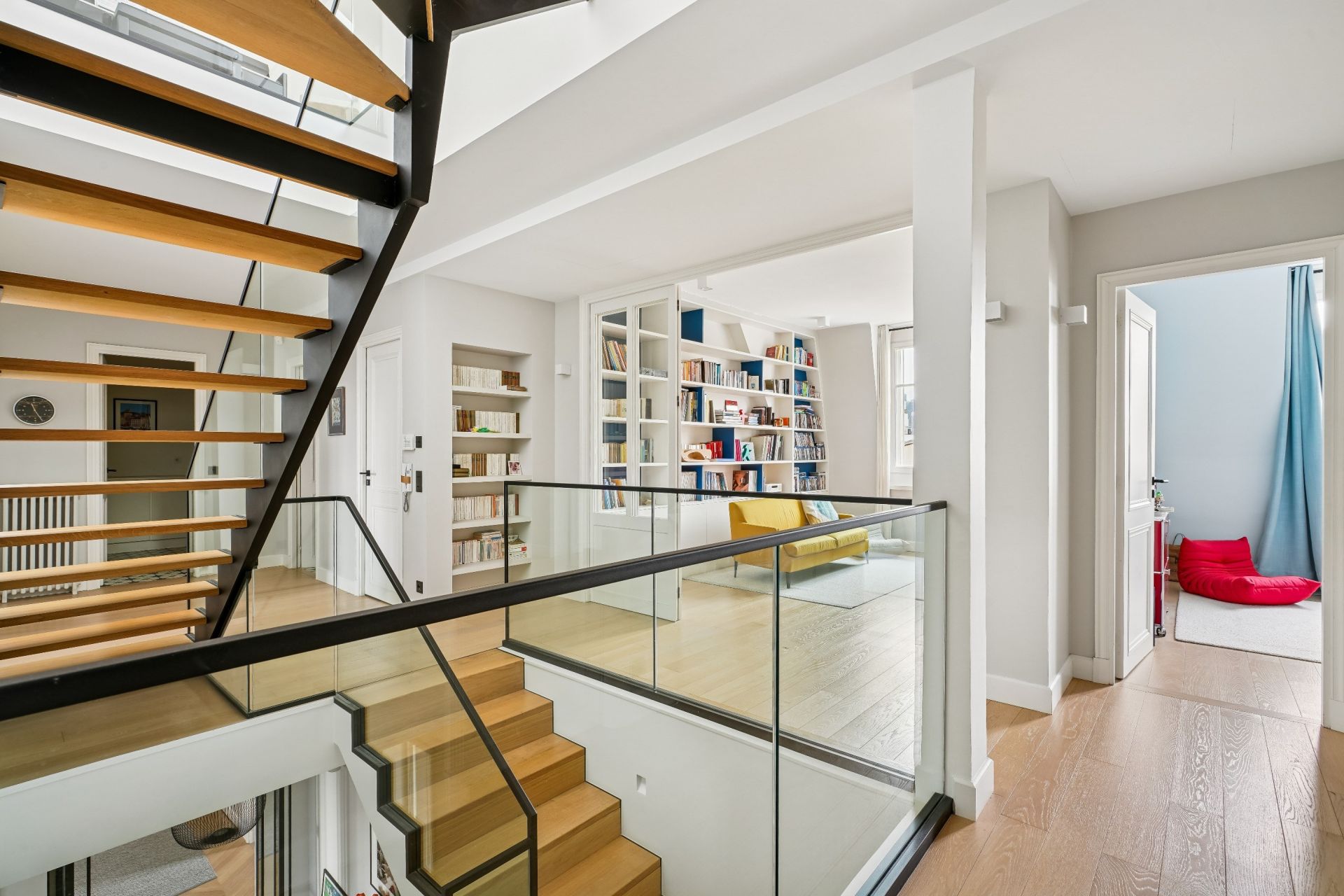 luxury apartment 15 Rooms for sale on NEUILLY SUR SEINE (92200)