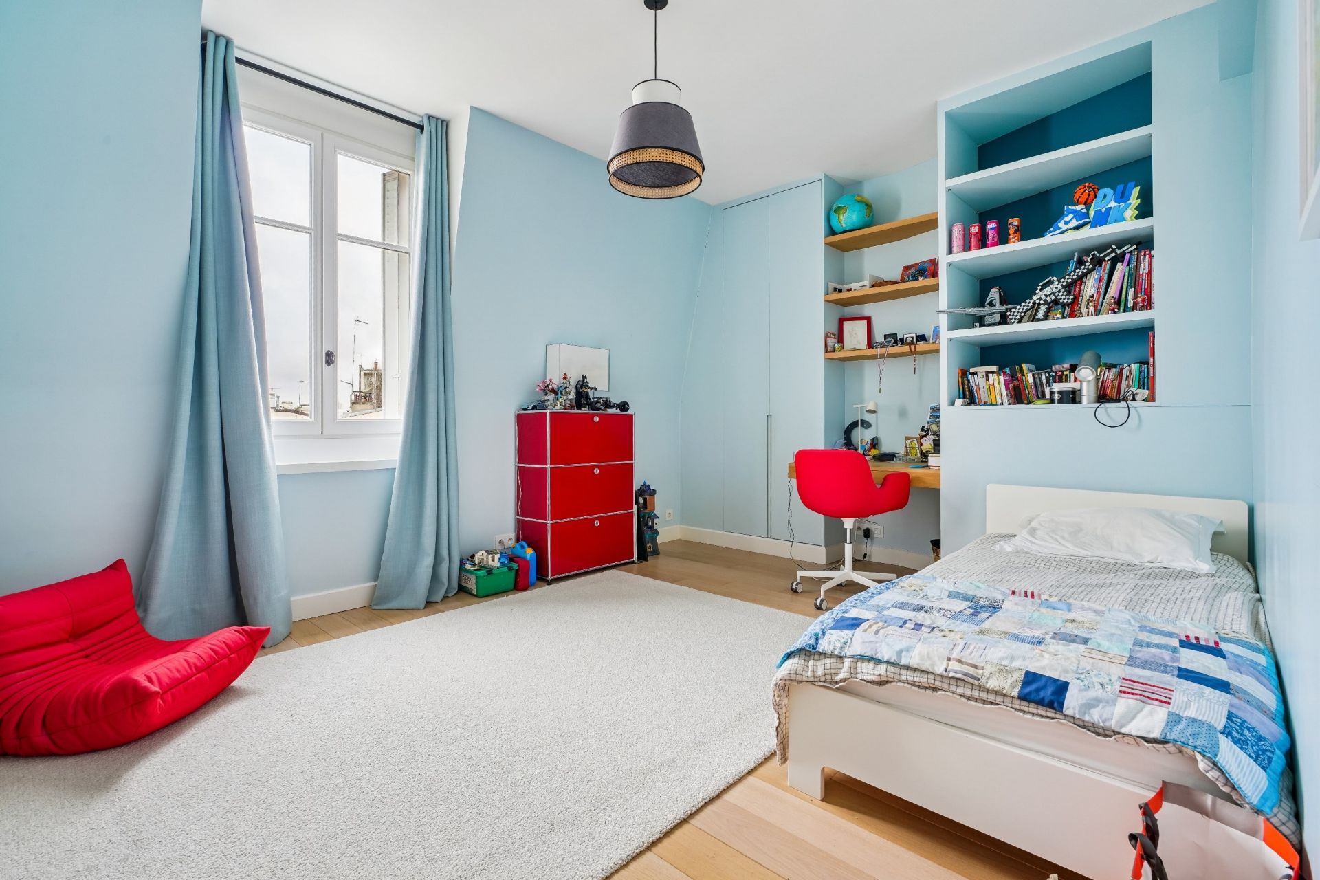 luxury apartment 15 Rooms for sale on NEUILLY SUR SEINE (92200)