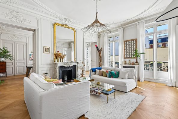 Vente Appartement de luxe Paris 10 5&nbsp;Pièces 182&nbsp;m²