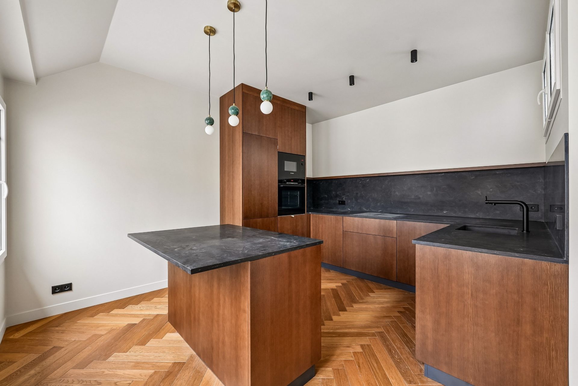 duplex de luxe 6 Pièces en vente sur PARIS (75008)