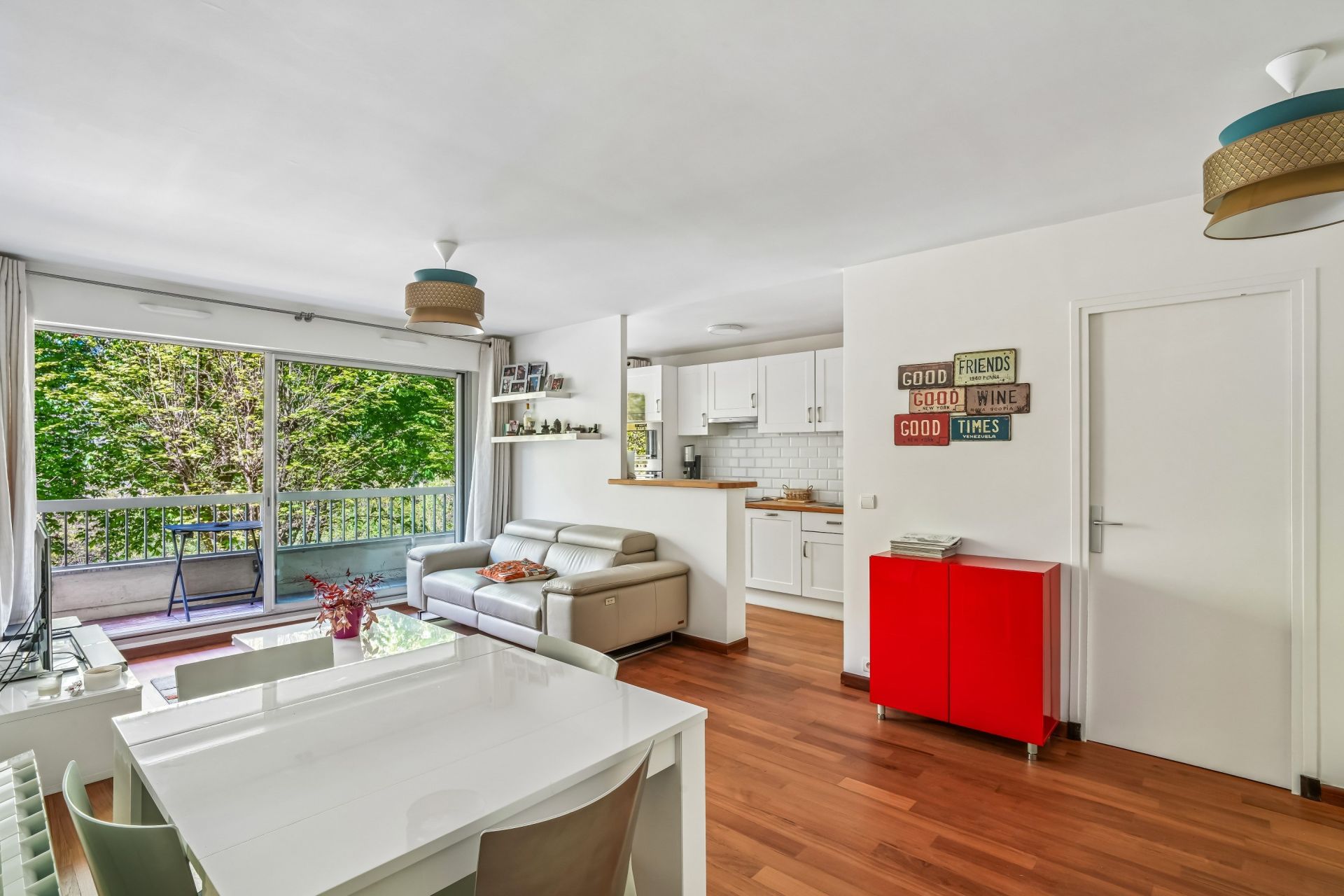 luxury apartment 2 Rooms for sale on NEUILLY SUR SEINE (92200)