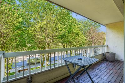 Sale Luxury apartment Neuilly-sur-Seine 2&nbsp;Rooms 51&nbsp;m²