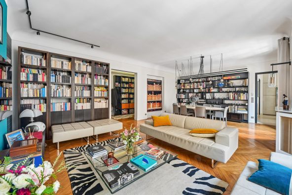 Sale Luxury apartment Neuilly-sur-Seine 6&nbsp;Rooms 198&nbsp;m²