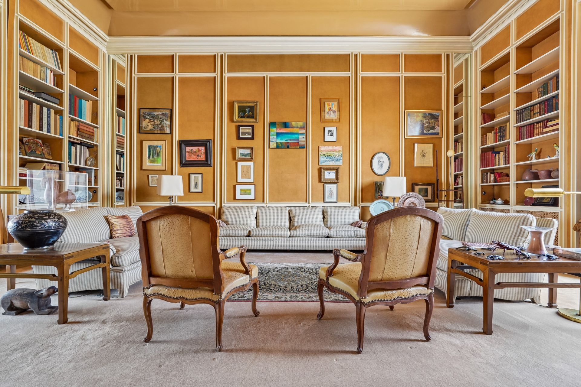 luxury apartment 9 Rooms for sale on PARIS (75016)