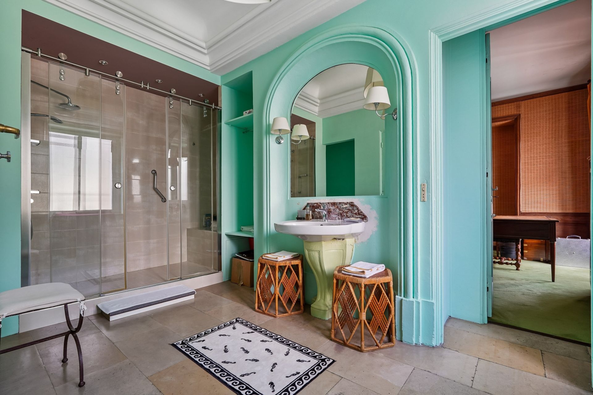 luxury apartment 9 Rooms for sale on PARIS (75016)