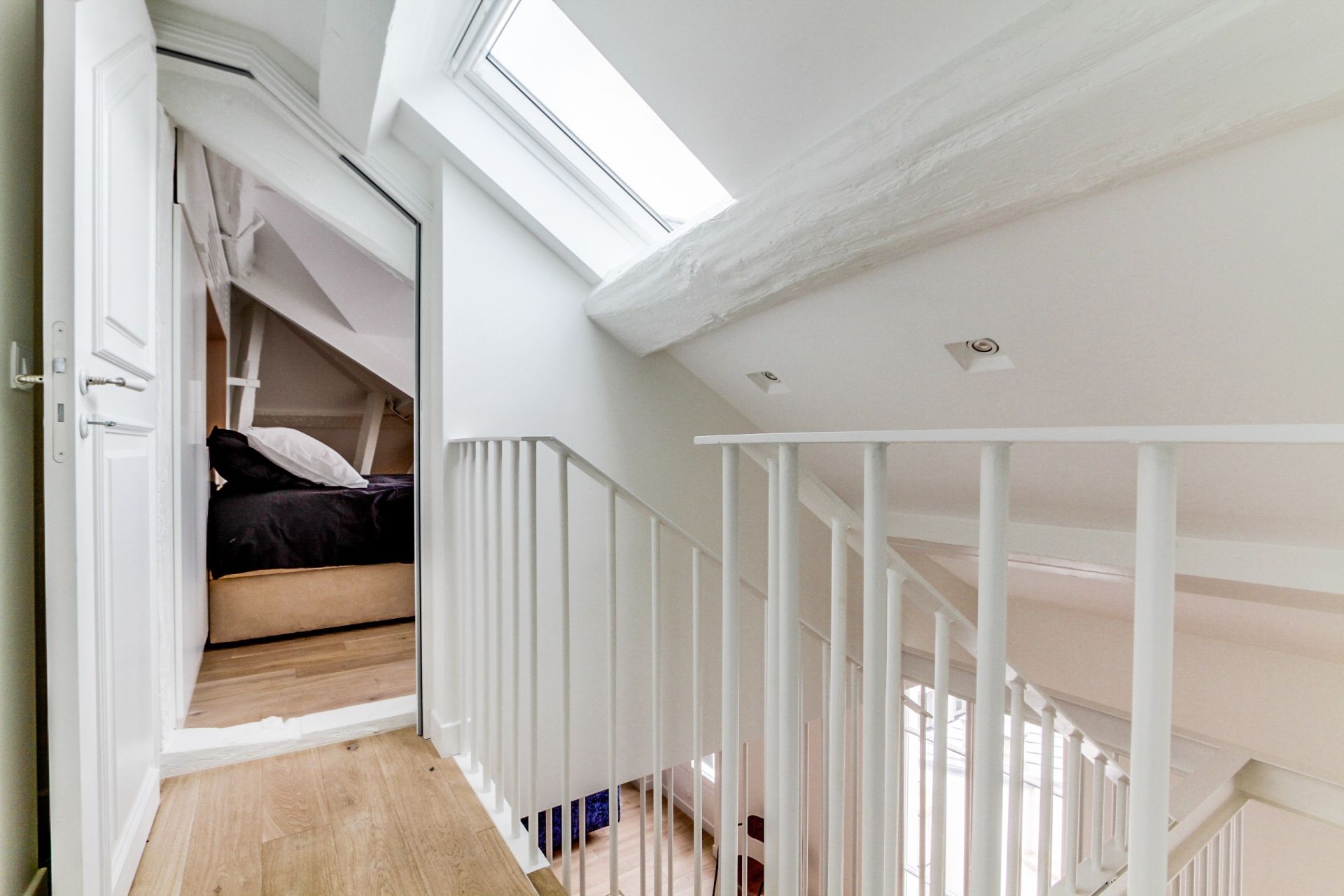 luxury duplex 2 Rooms for sale on PARIS (75003)