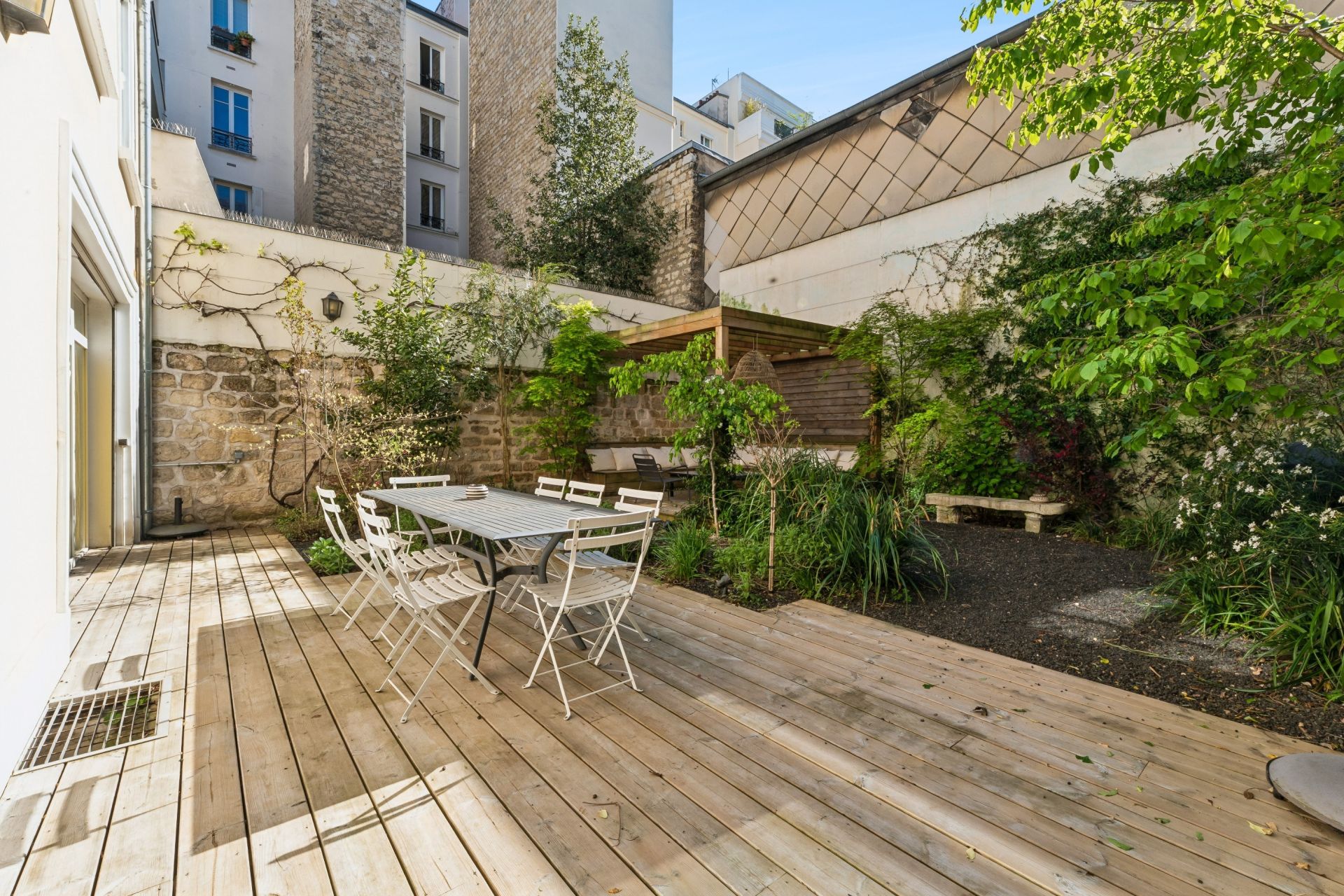 maison de luxe 12 Pièces en vente sur LEVALLOIS PERRET (92300)