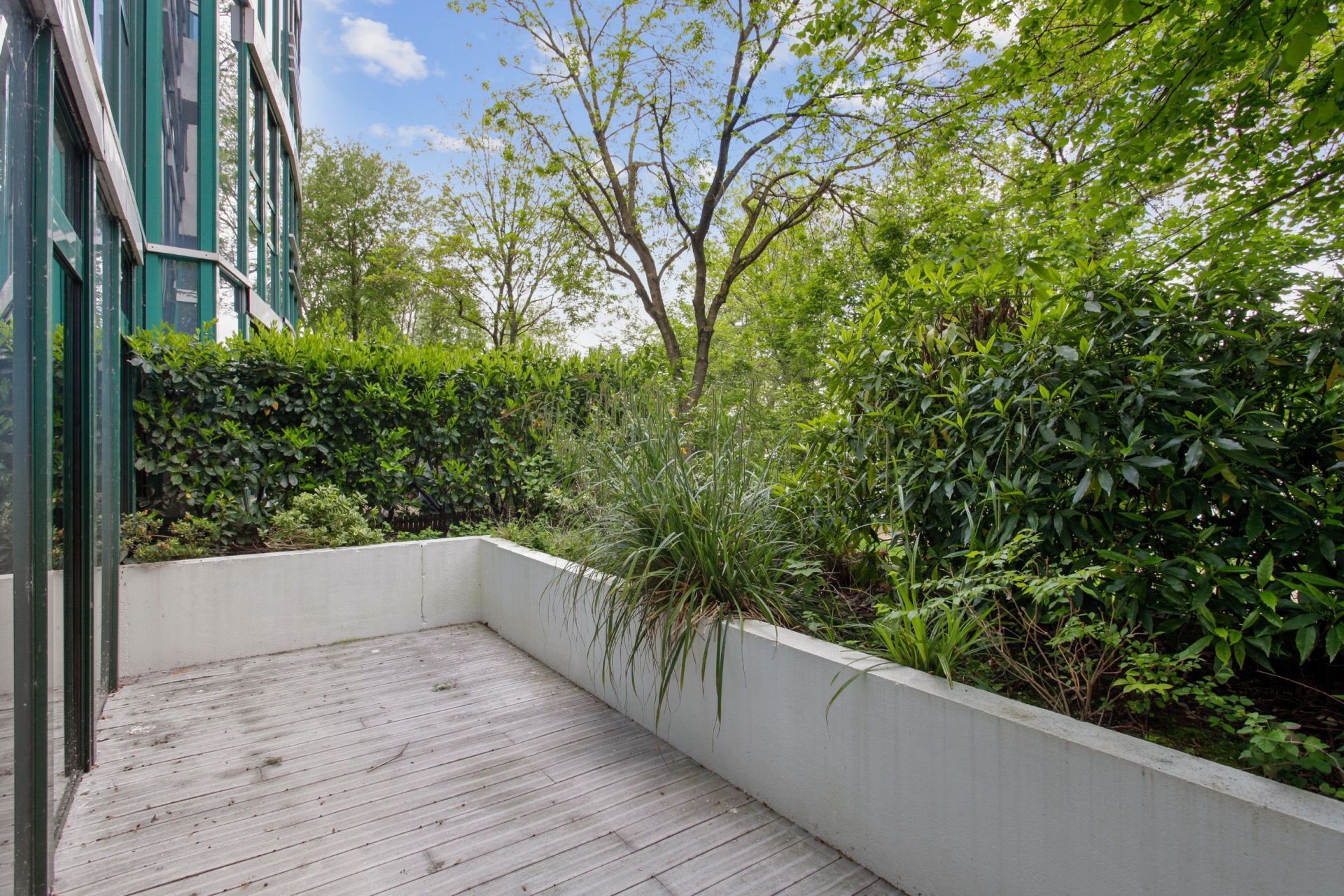 luxury apartment 4 Rooms for sale on LEVALLOIS PERRET (92300)