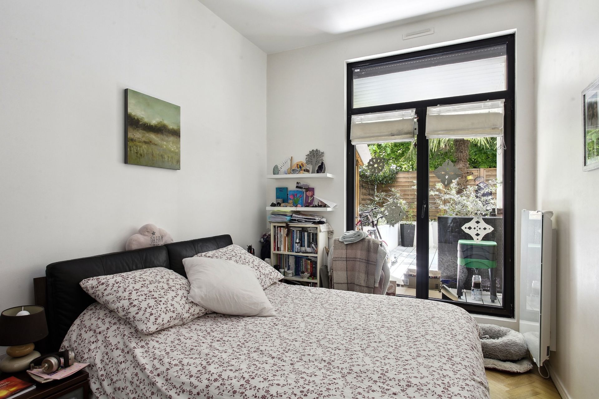 luxury apartment 4 Rooms for sale on LEVALLOIS PERRET (92300)