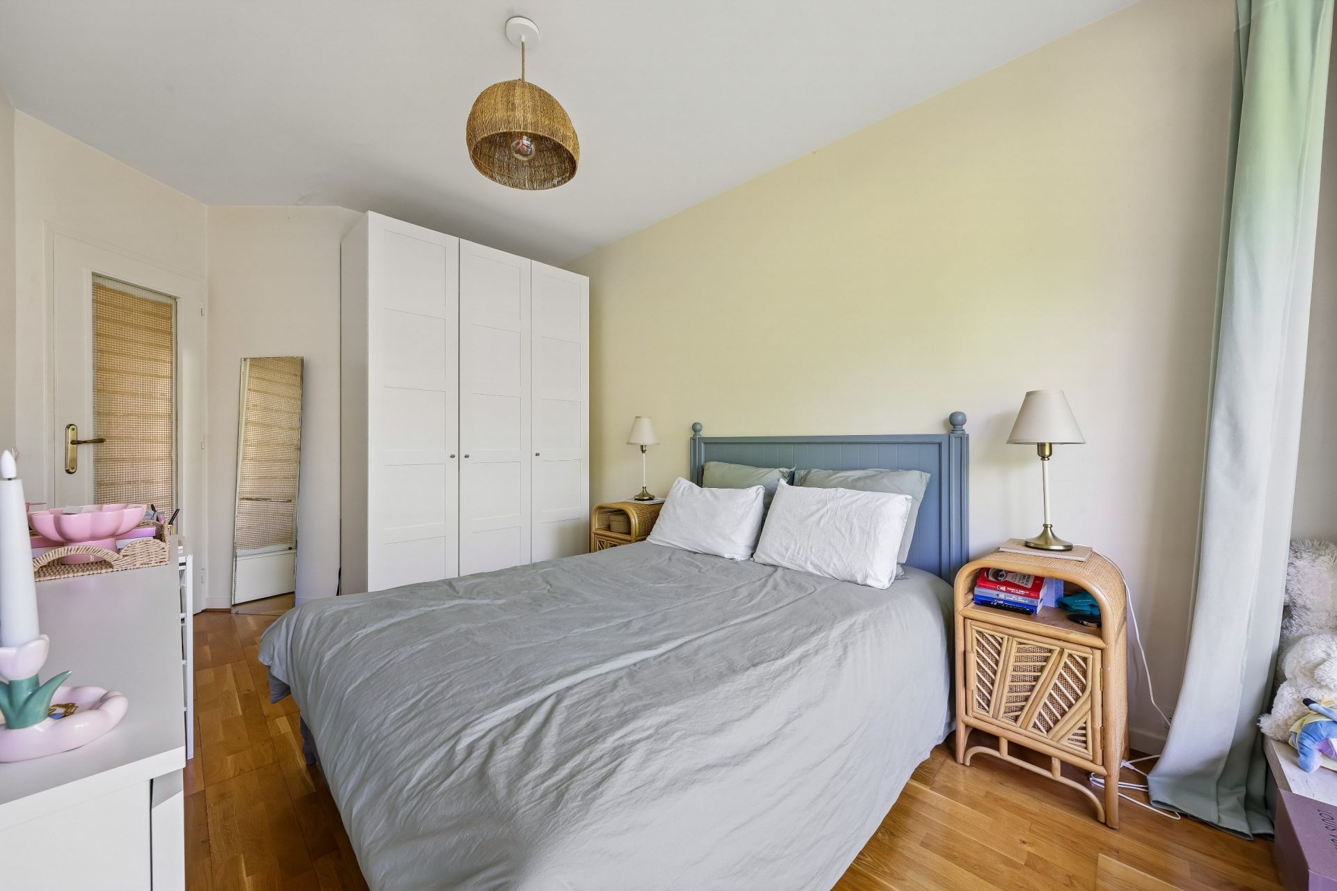 luxury apartment 2 Rooms for sale on NEUILLY SUR SEINE (92200)