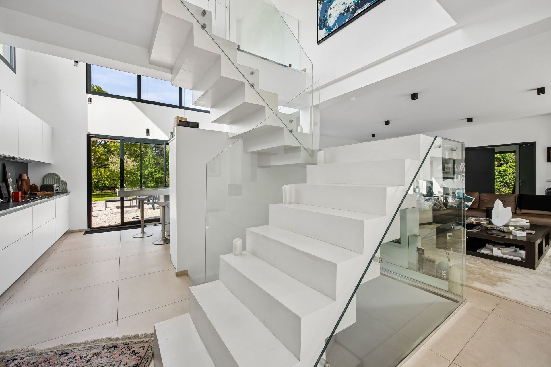 luxury house 5 Rooms for sale on ST REMY L HONORE (78690)