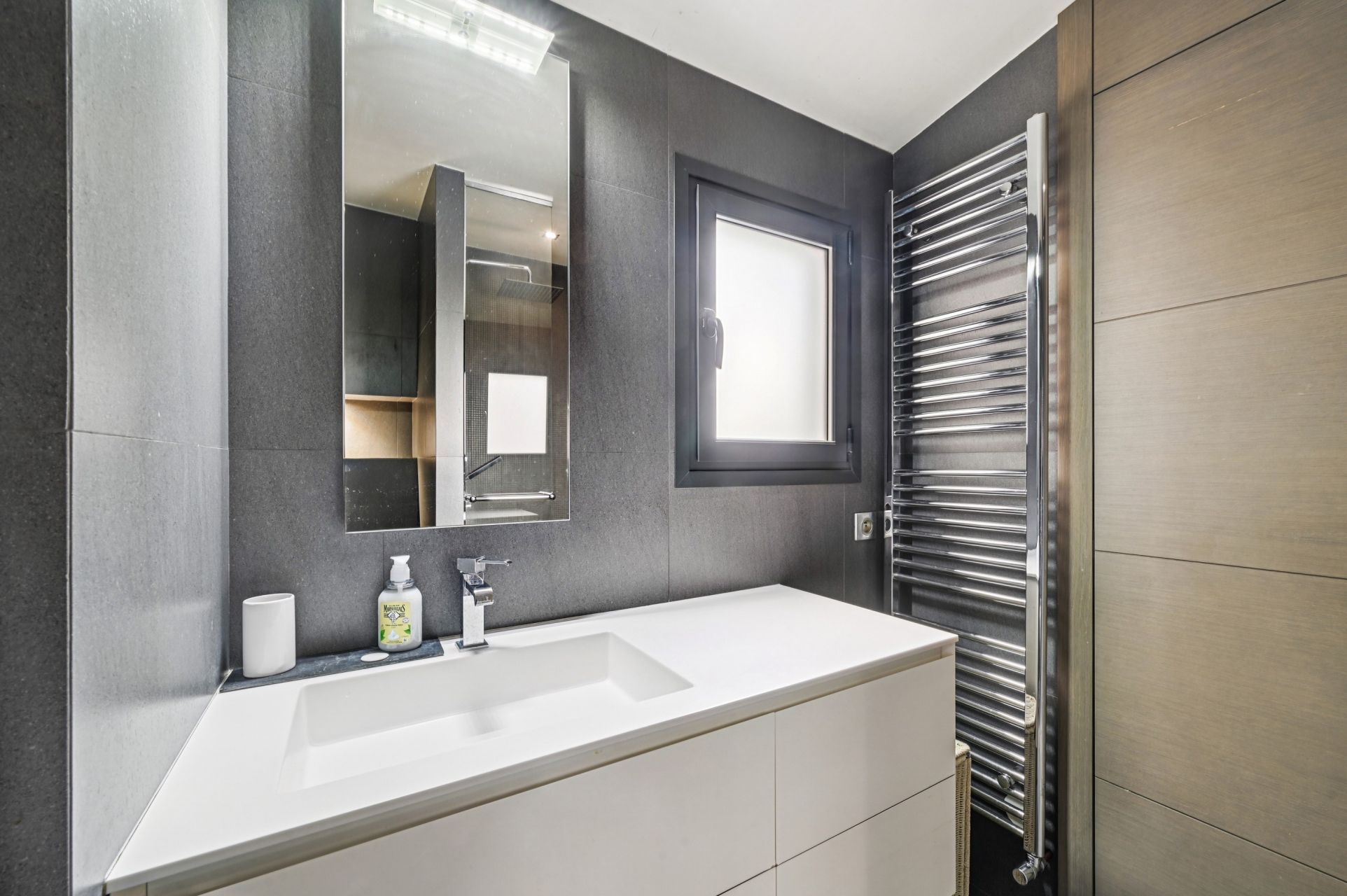 hôtel particulier 7 Pièces en vente sur PARIS (75015)