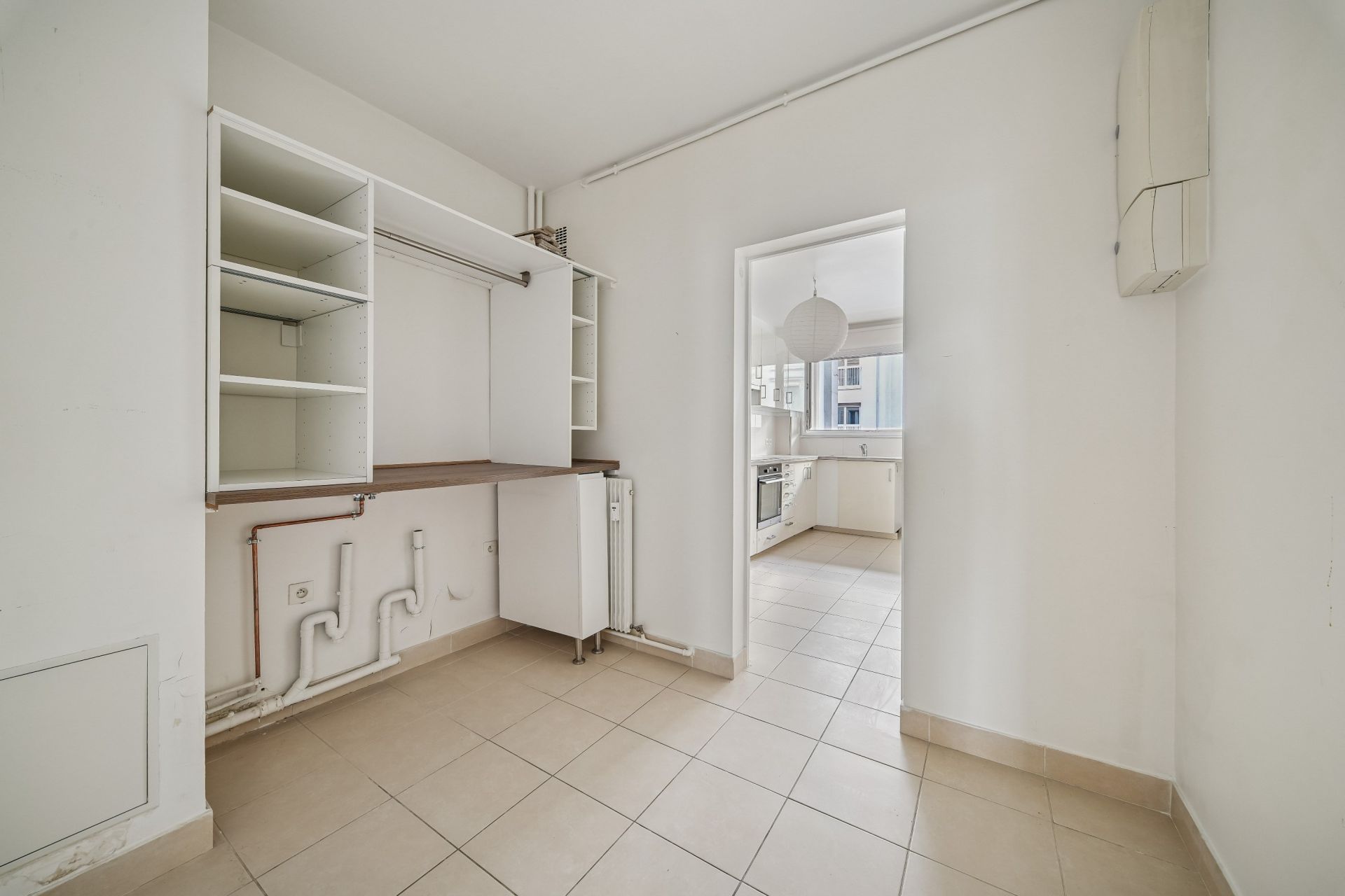 luxury apartment 4 Rooms for sale on PARIS (75016)