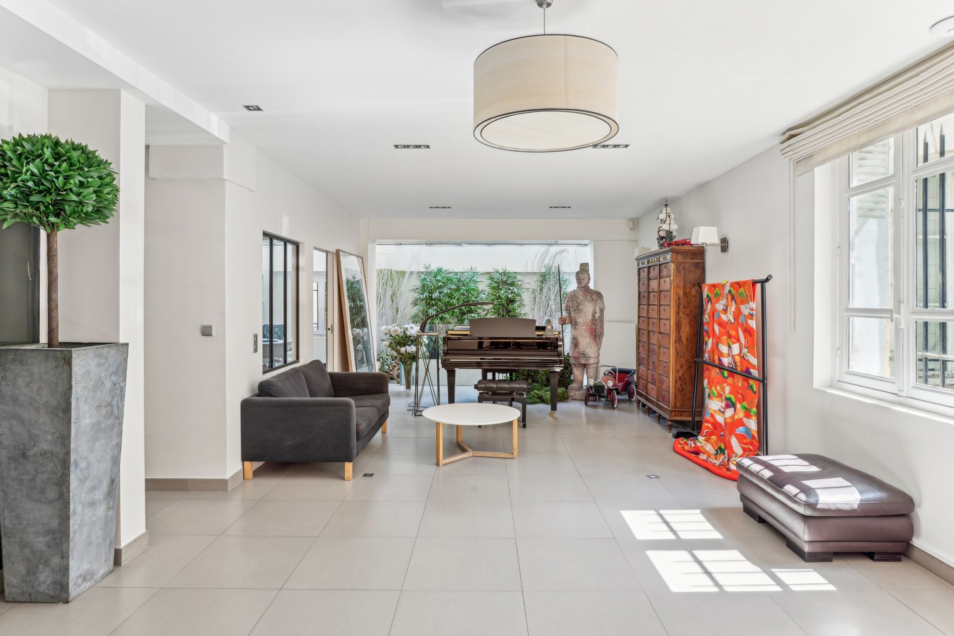 hôtel particulier 13 Pièces en vente sur PARIS (75016)