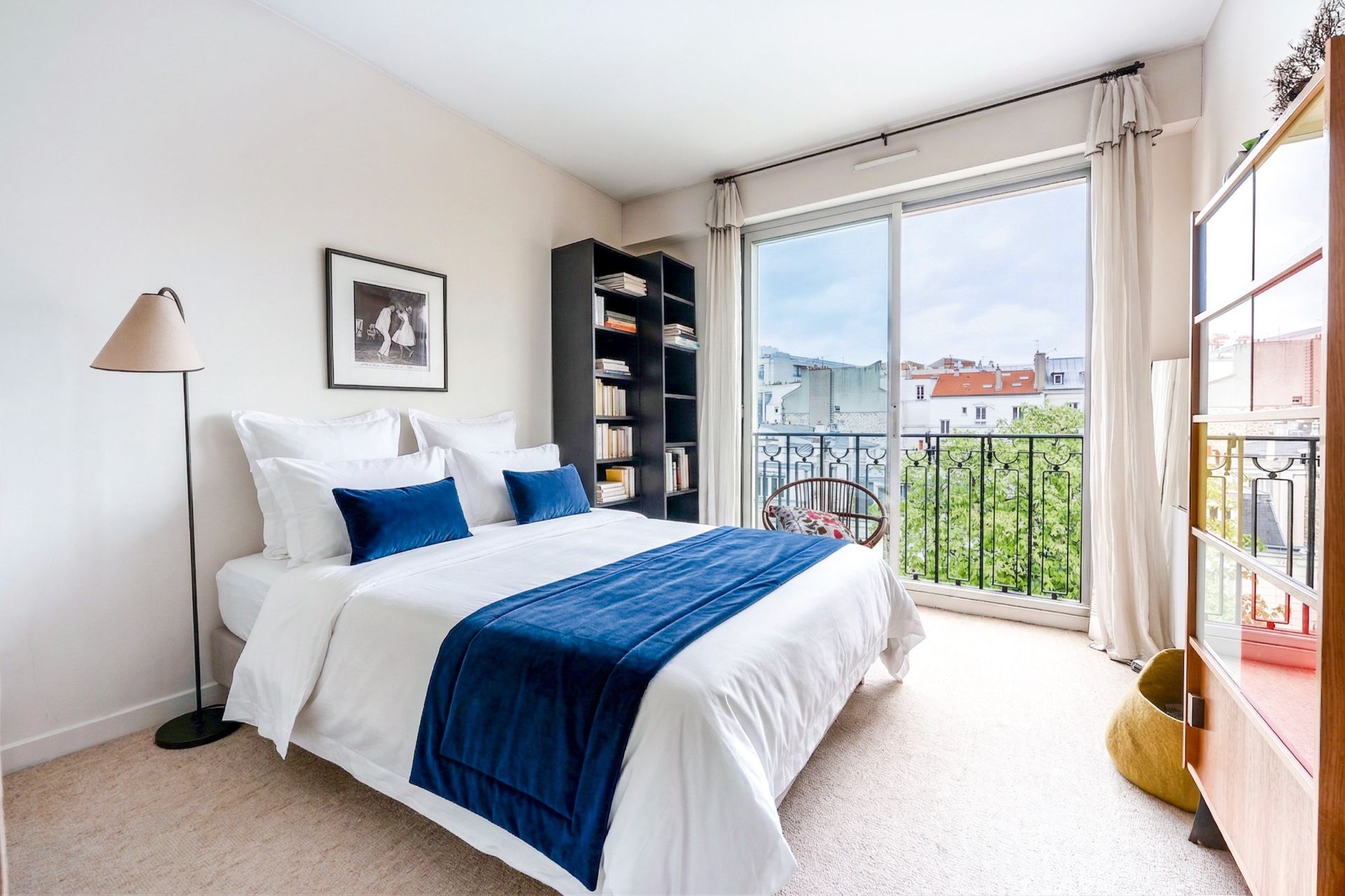 luxury apartment 5 Rooms for sale on NEUILLY SUR SEINE (92200)