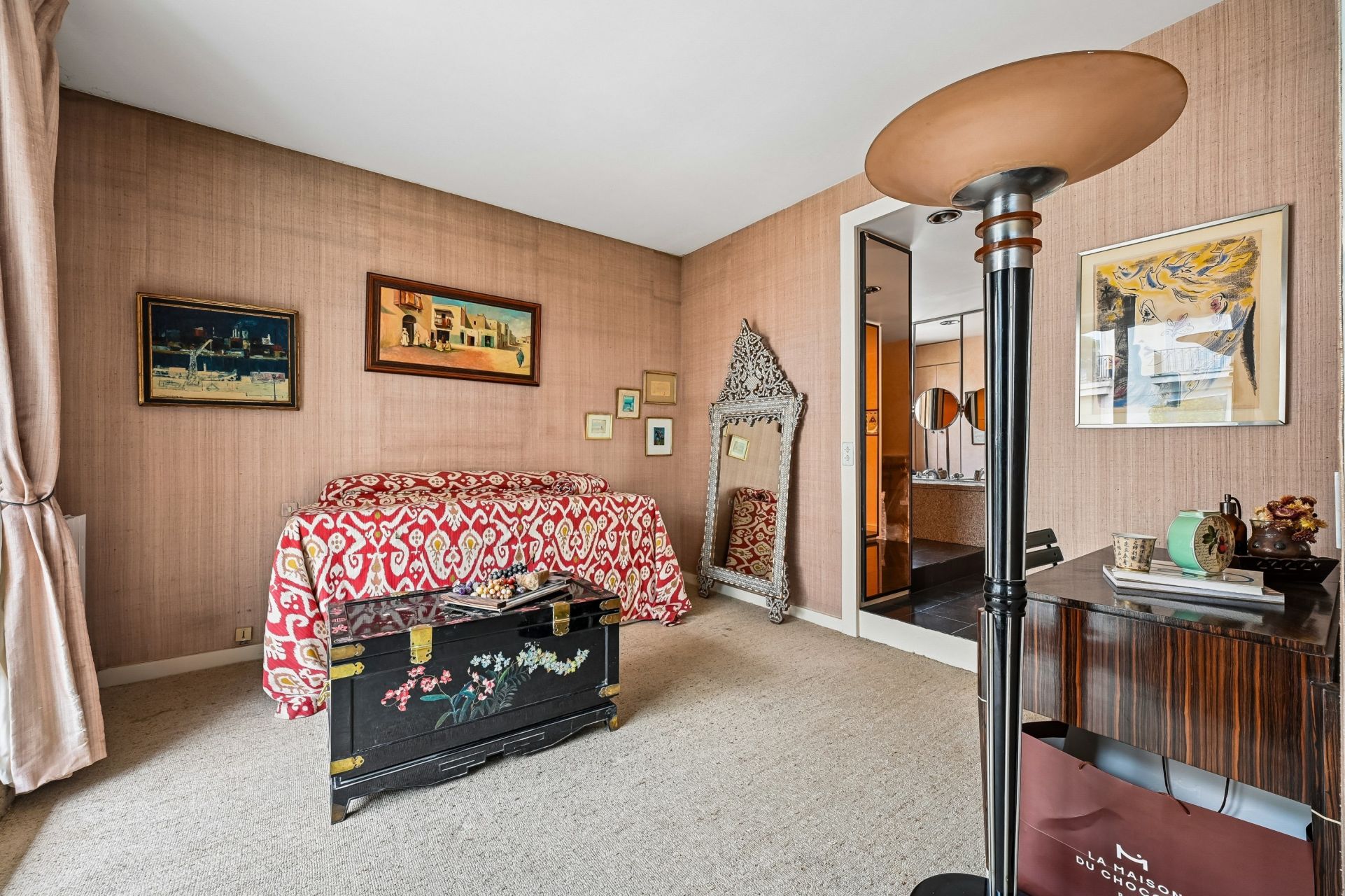 luxury apartment 5 Rooms for sale on NEUILLY SUR SEINE (92200)