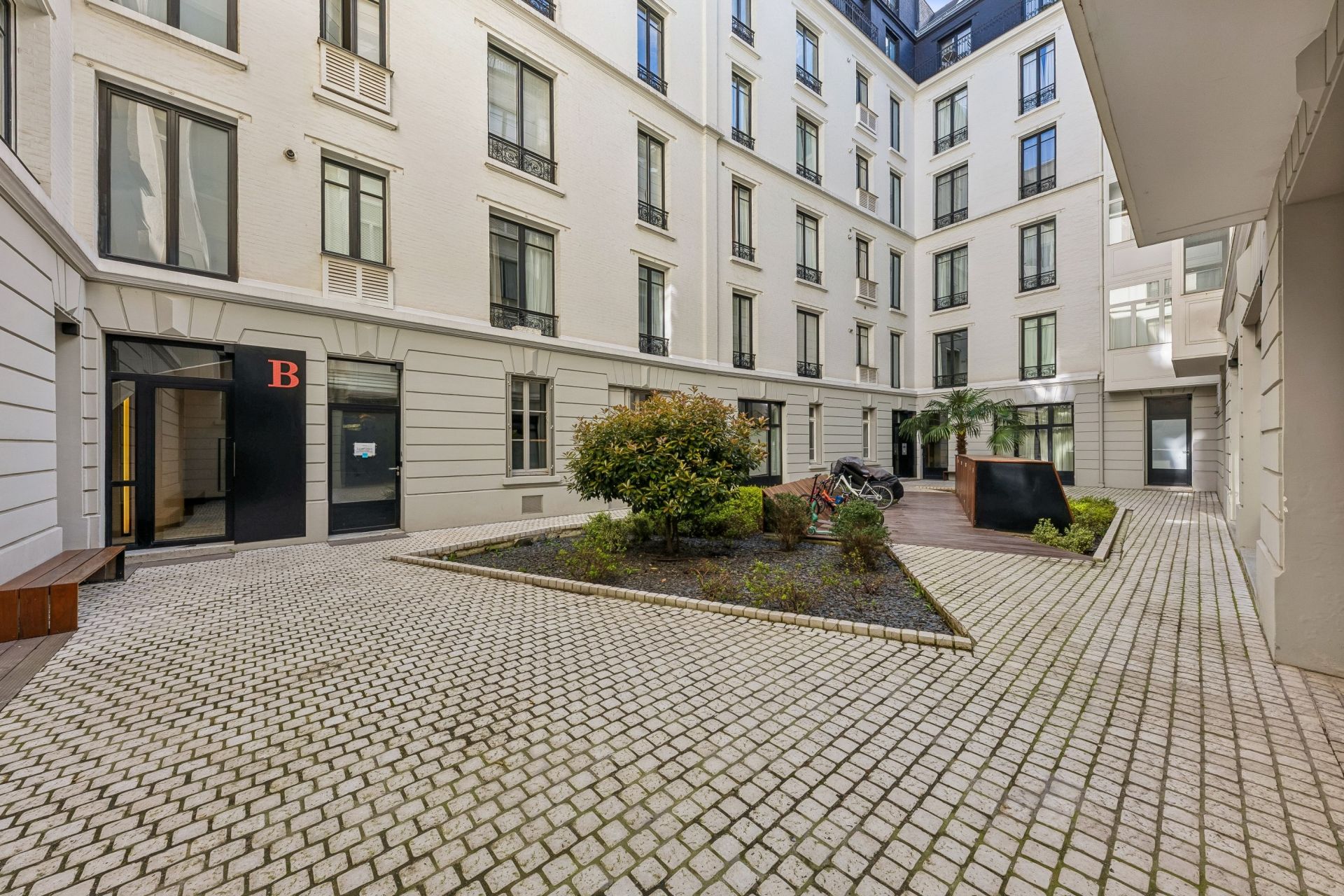 appartement de luxe 2 Pièces en vente sur PARIS (75008)