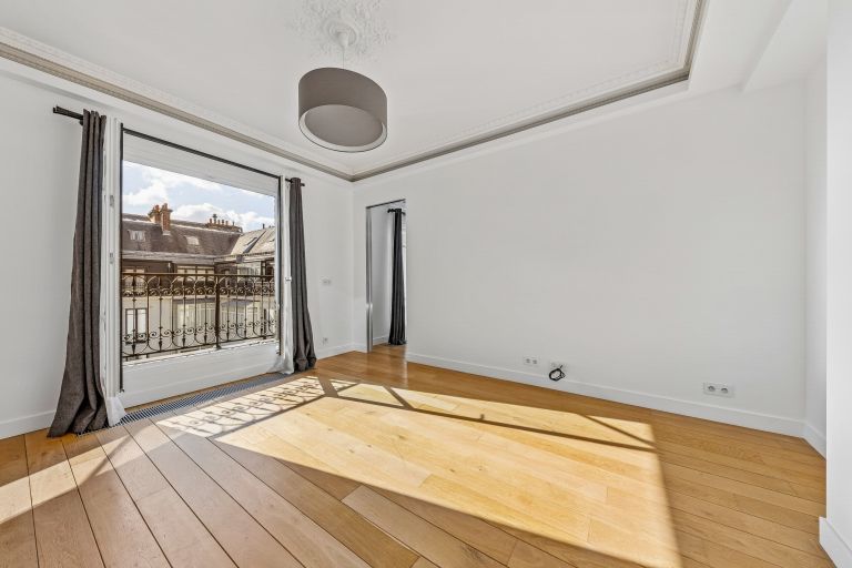 appartement de luxe 2 Pièces en vente sur PARIS (75008)
