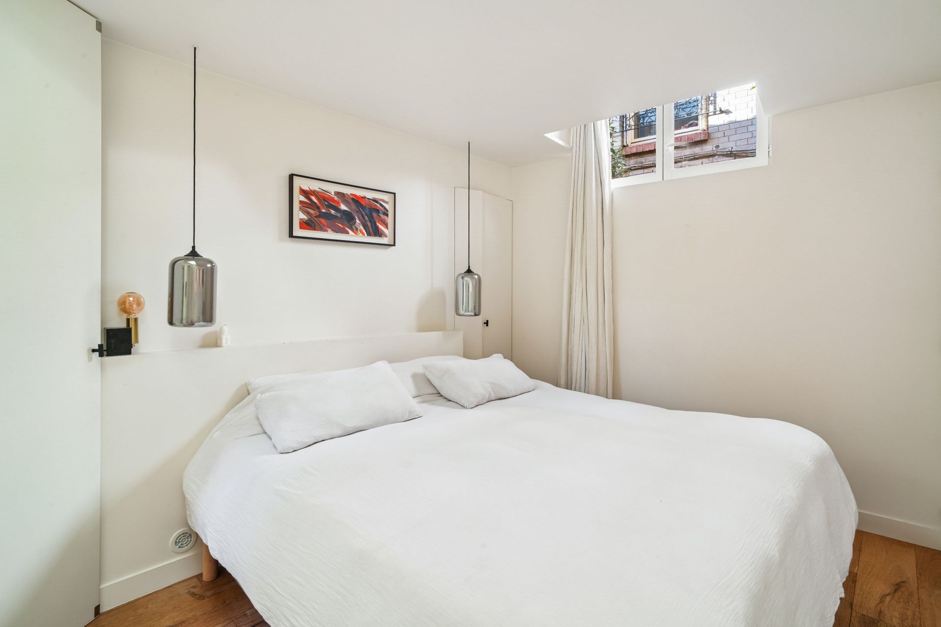 artist studio 3 Rooms for sale on PARIS (75017)