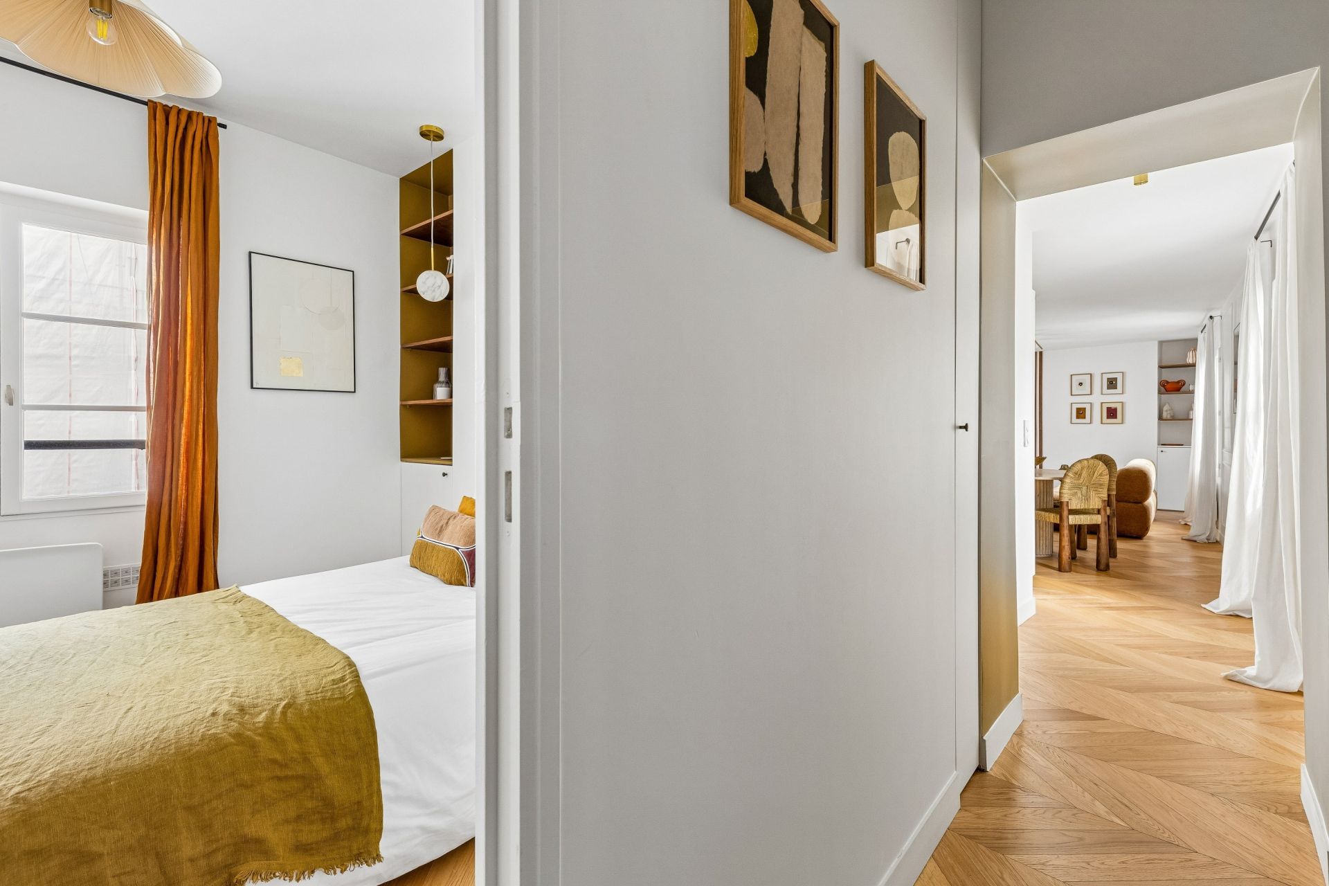 luxury apartment 2 Rooms for sale on PARIS (75004)