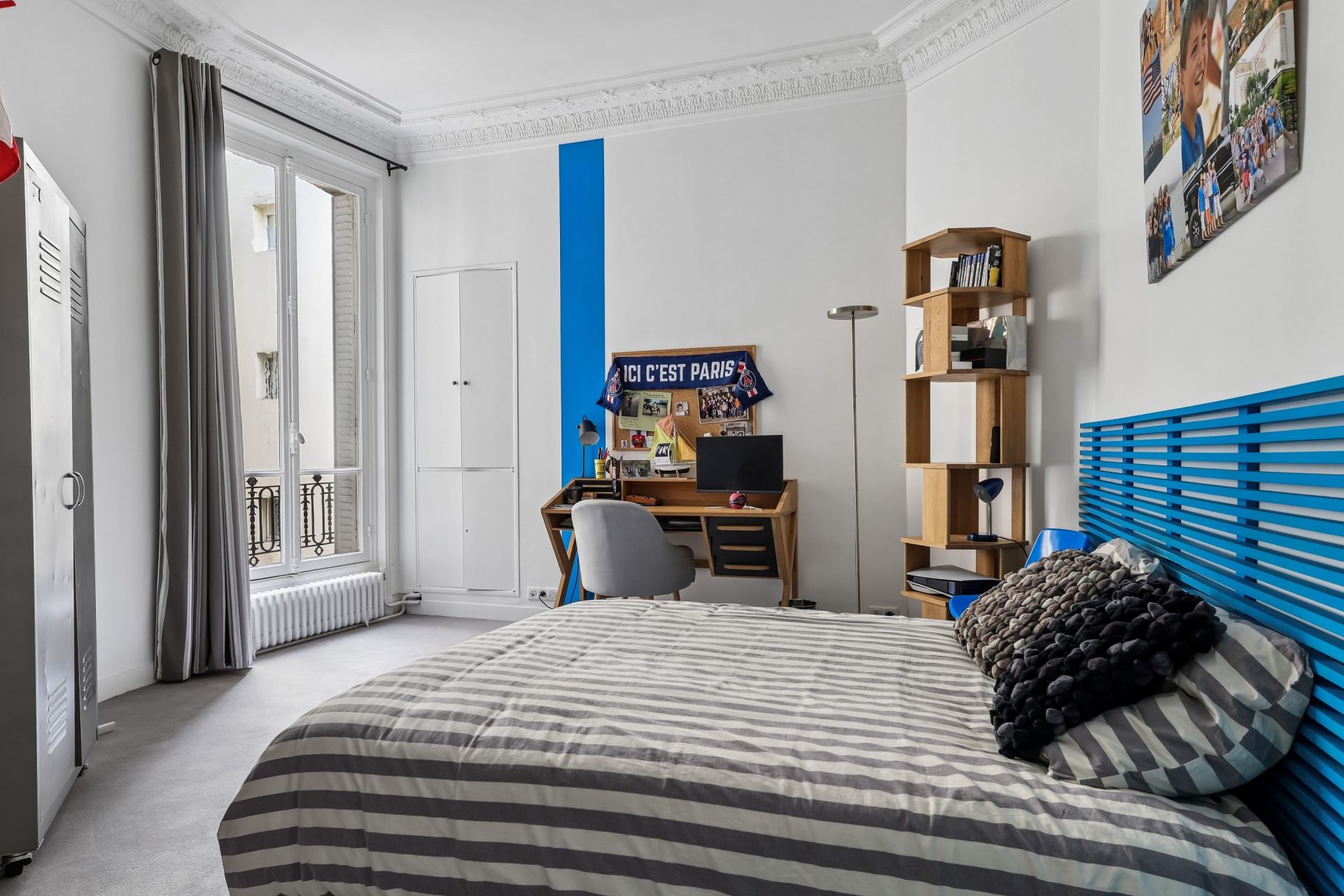 luxury apartment 7 Rooms for sale on PARIS (75116)