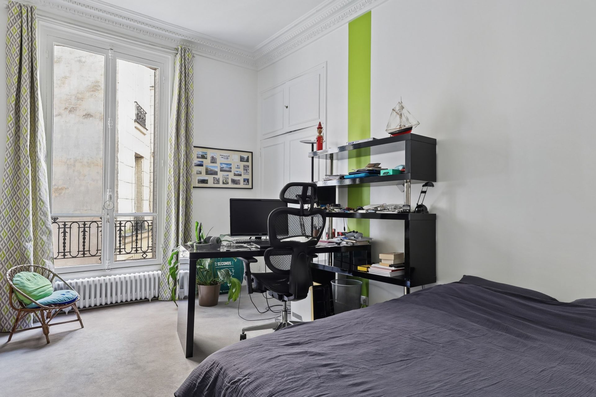luxury apartment 7 Rooms for sale on PARIS (75116)