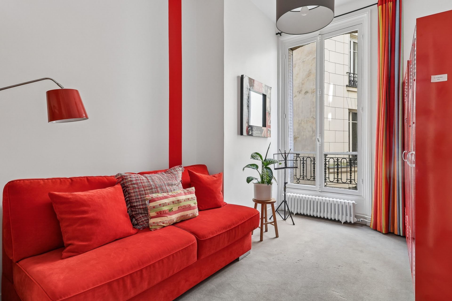 luxury apartment 7 Rooms for sale on PARIS (75116)