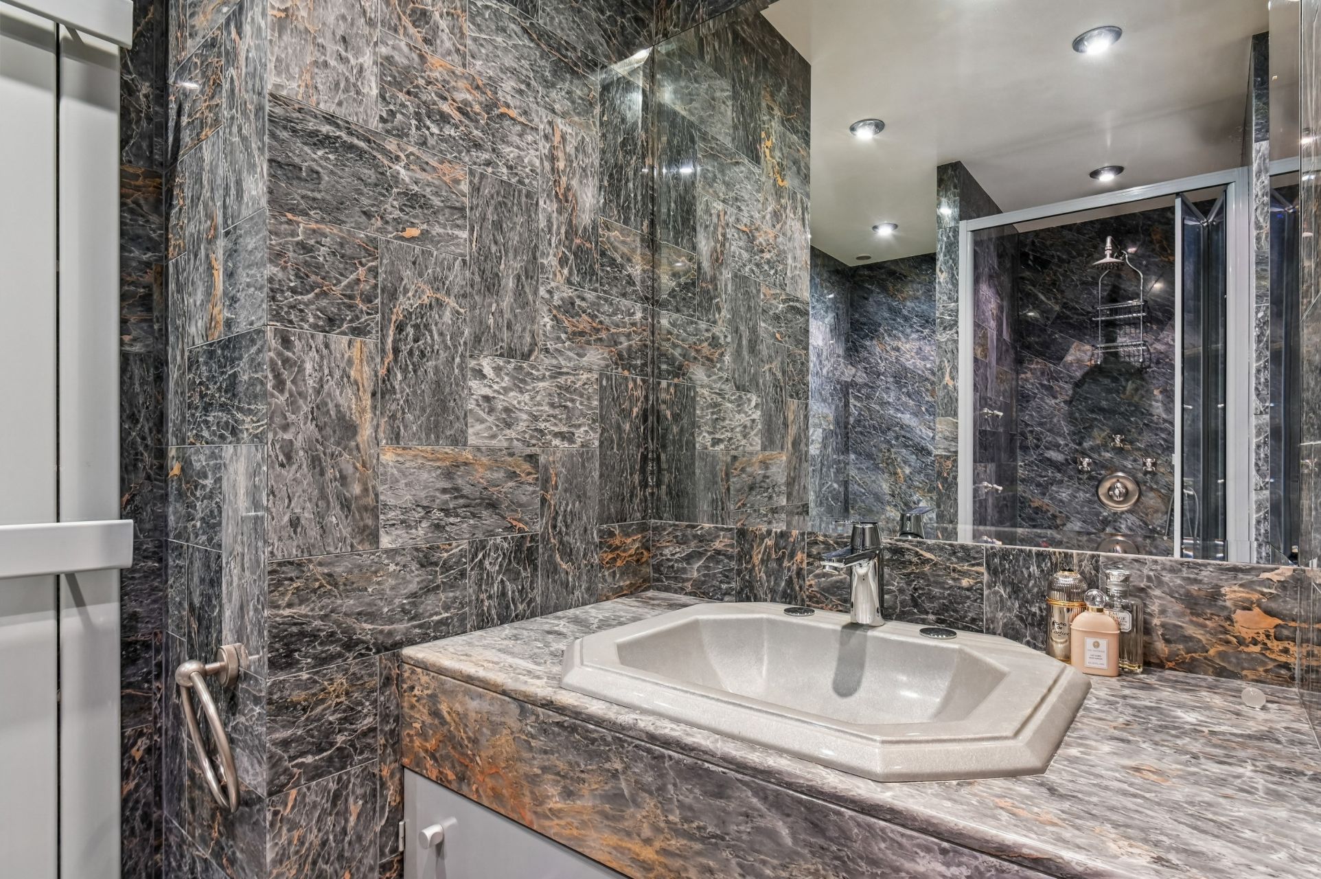 appartement de luxe 4 Pièces en vente sur PARIS (75116)