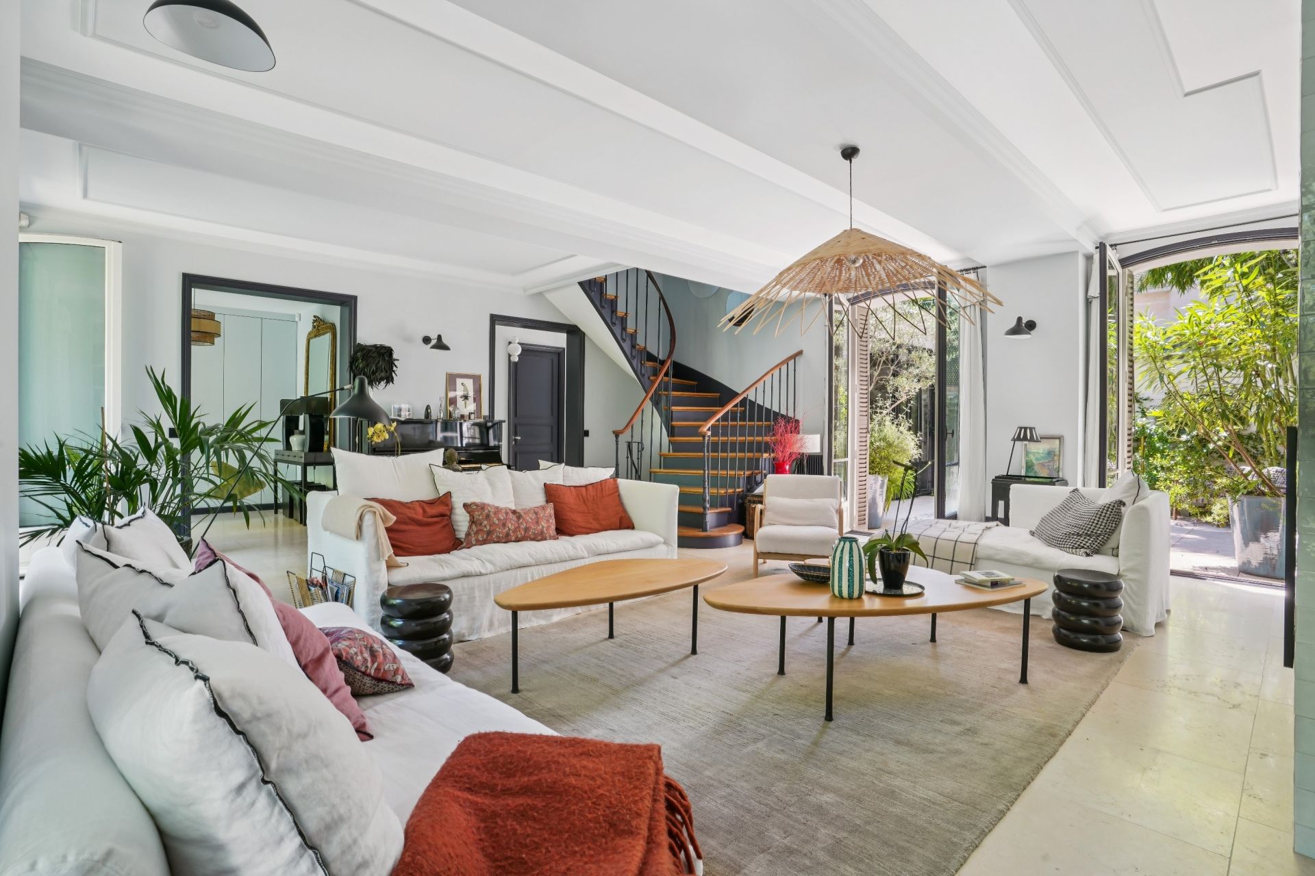 luxury house 10 Rooms for sale on NEUILLY SUR SEINE (92200)