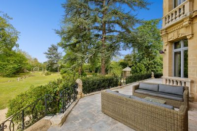 Sale Castle Le Vésinet 18&nbsp;Rooms 750&nbsp;m²