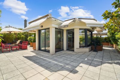 Vente Appartement de luxe Neuilly-sur-Seine 5&nbsp;Pièces 134&nbsp;m²