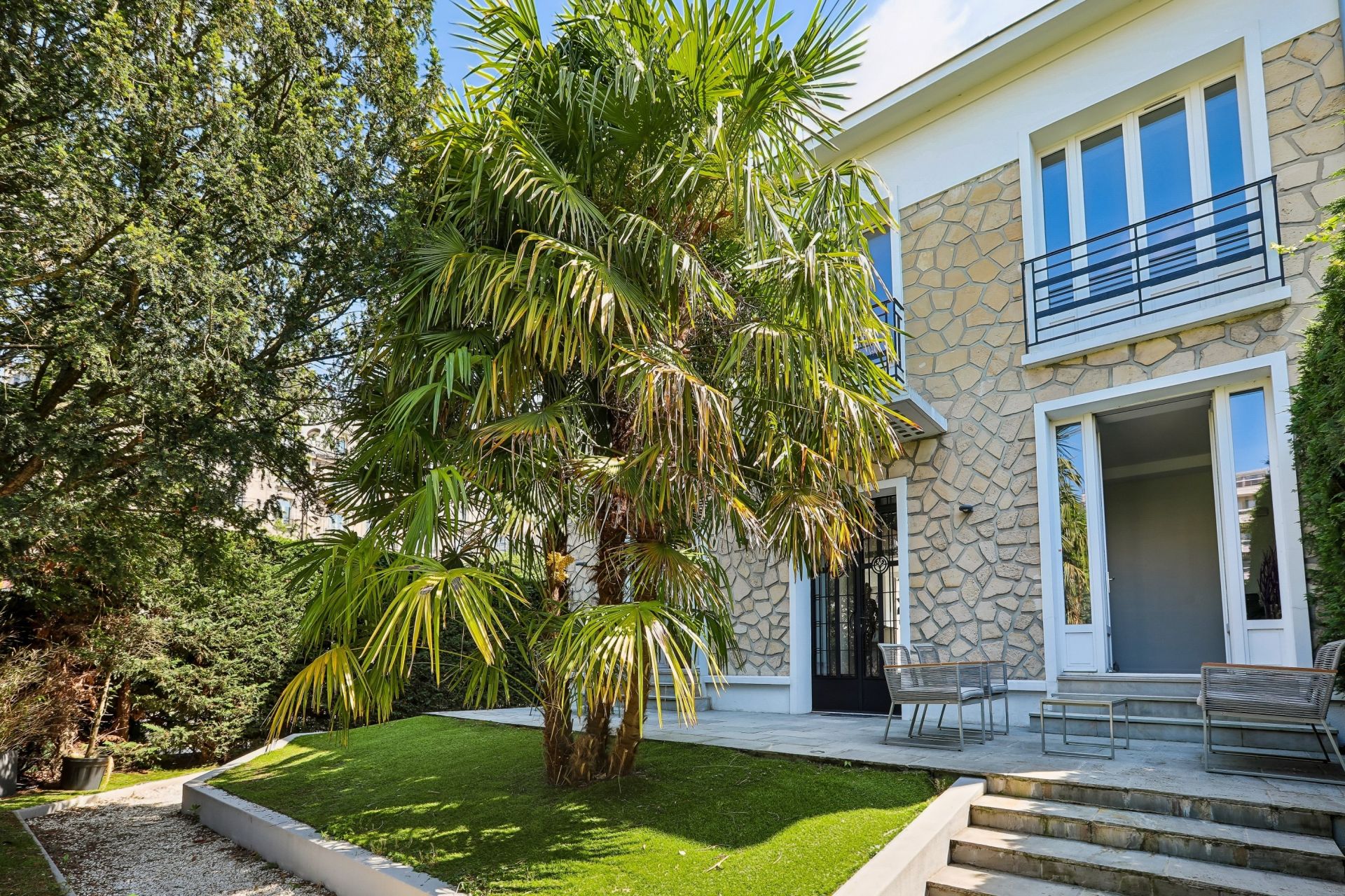 maison de luxe 12 Pièces en vente sur VINCENNES (94300)