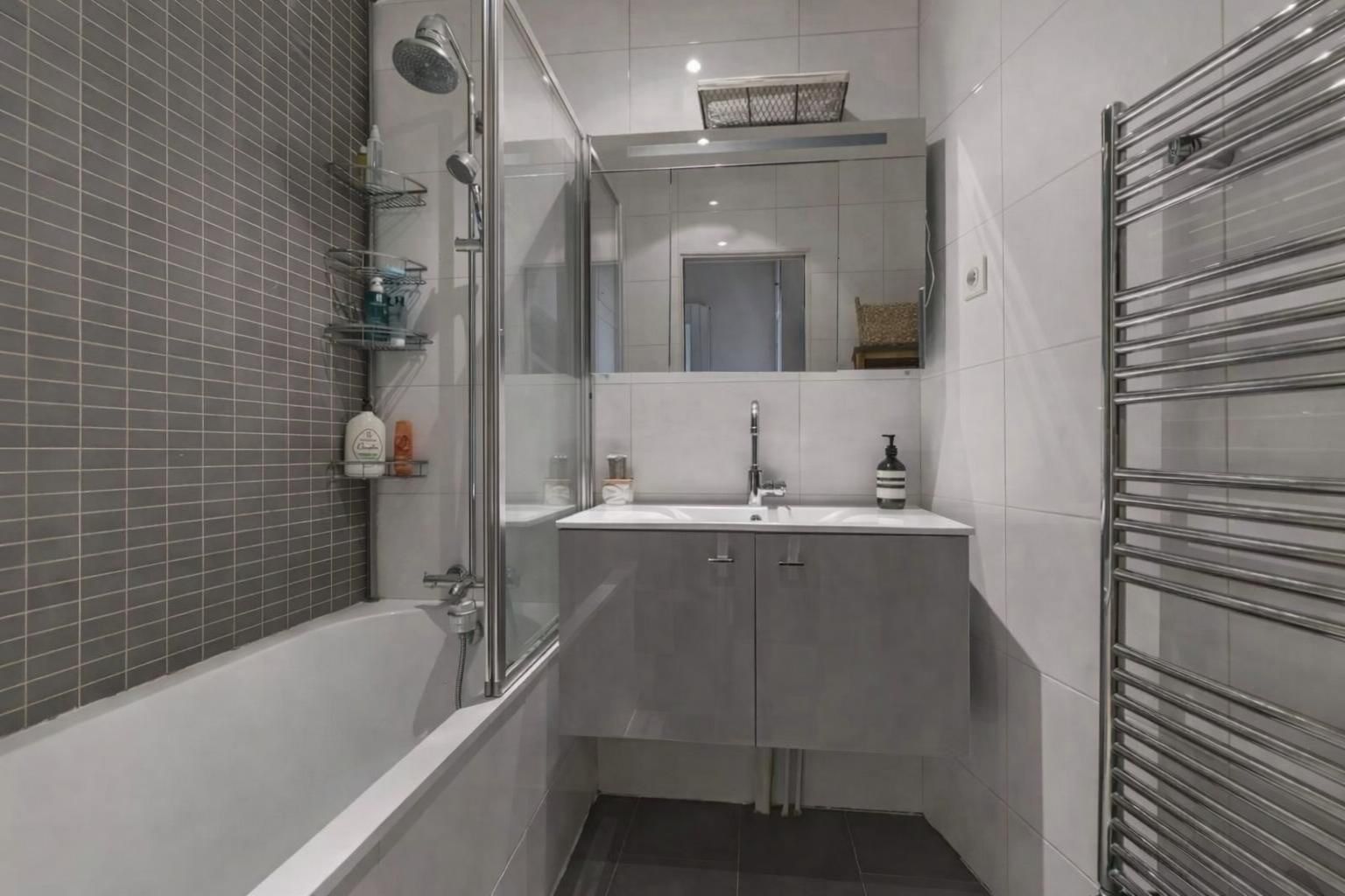 luxury apartment 3 Rooms for sale on PARIS (75008)