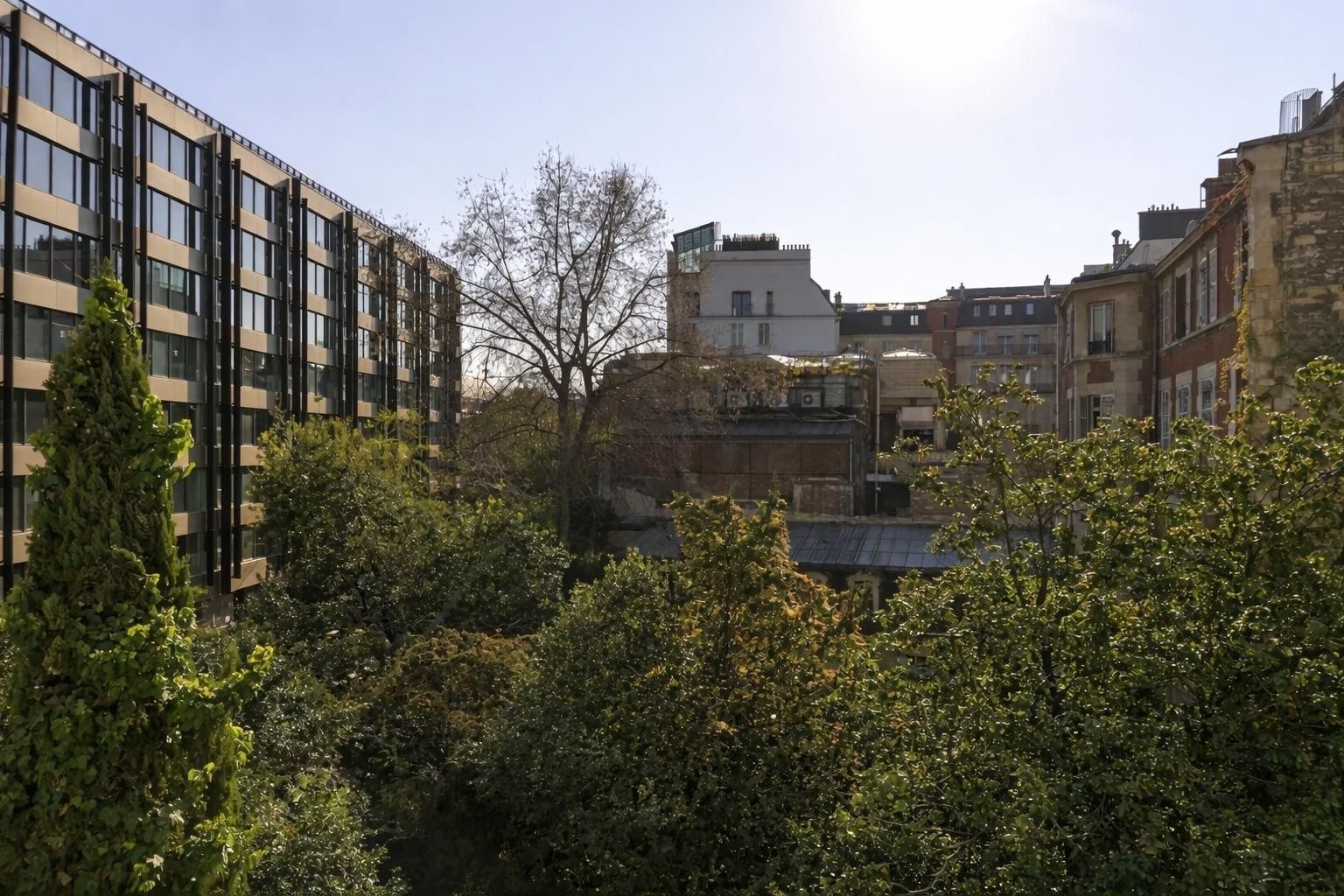 luxury apartment 3 Rooms for sale on PARIS (75008)