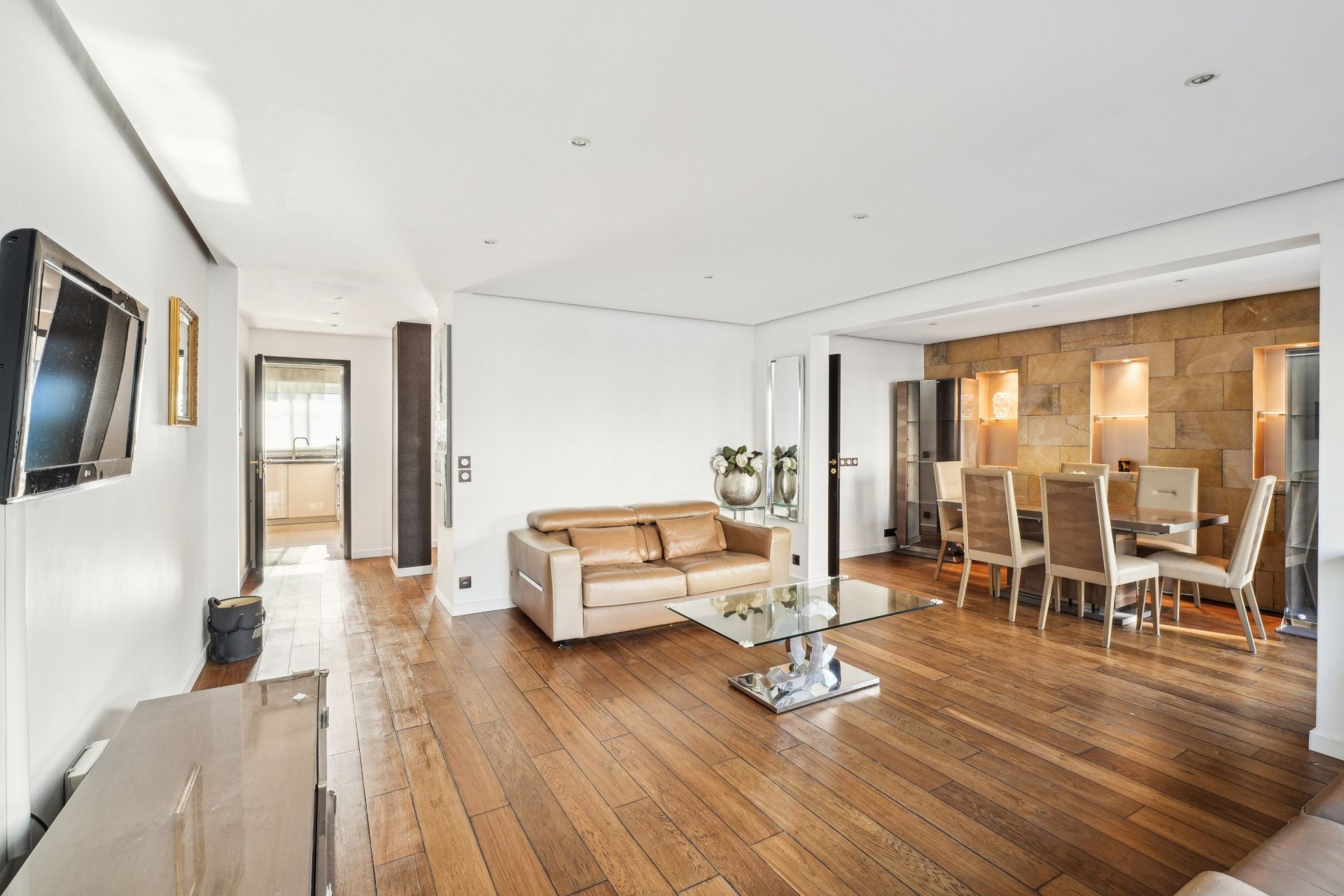 luxury apartment 3 Rooms for rent on PARIS (75016)