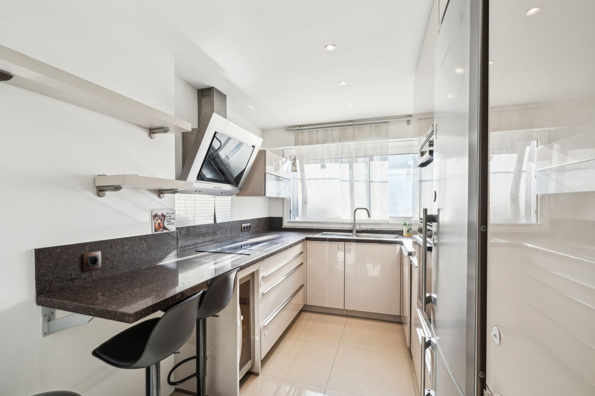 luxury apartment 3 Rooms for rent on PARIS (75016)
