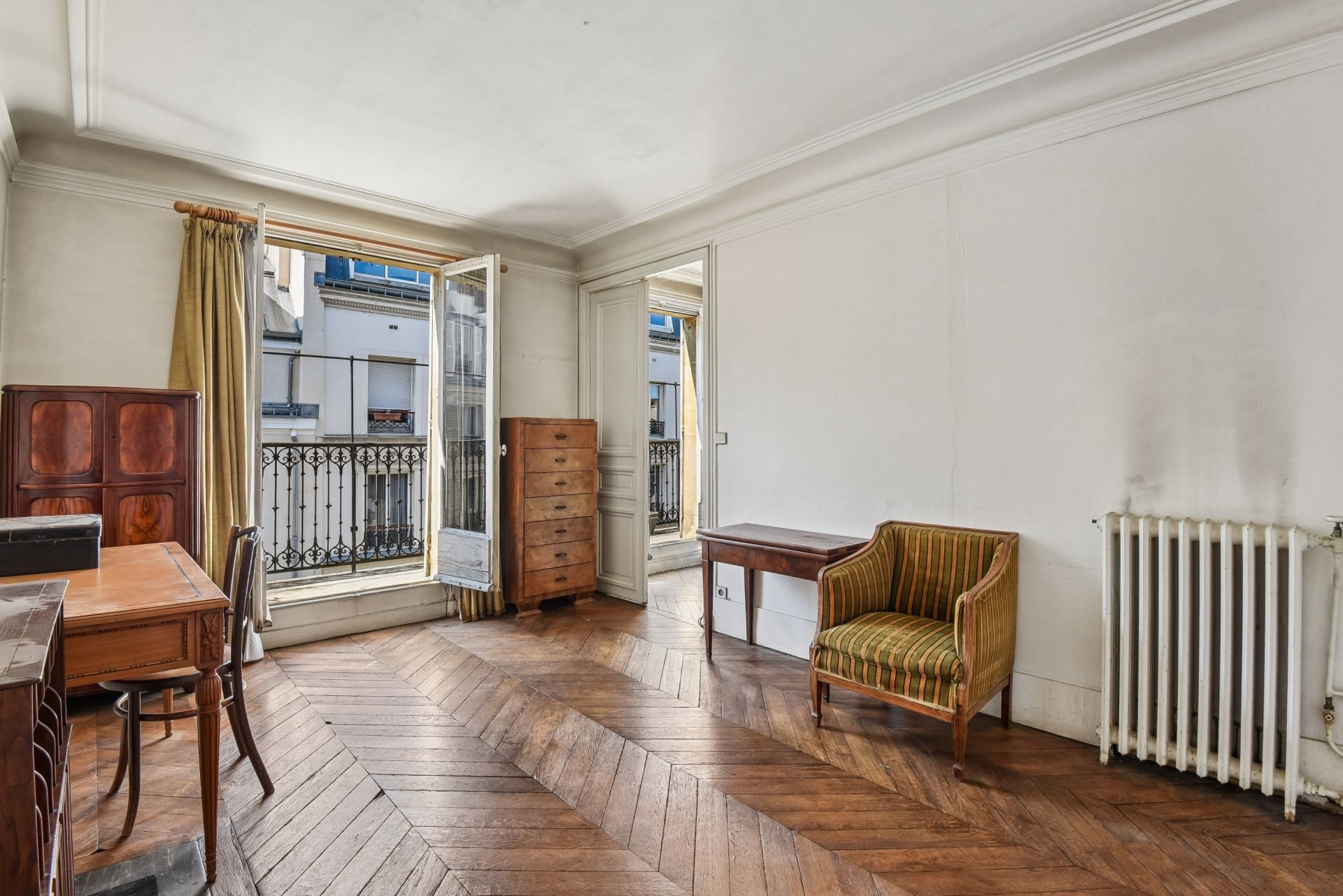 luxury apartment 4 Rooms for sale on PARIS (75006)