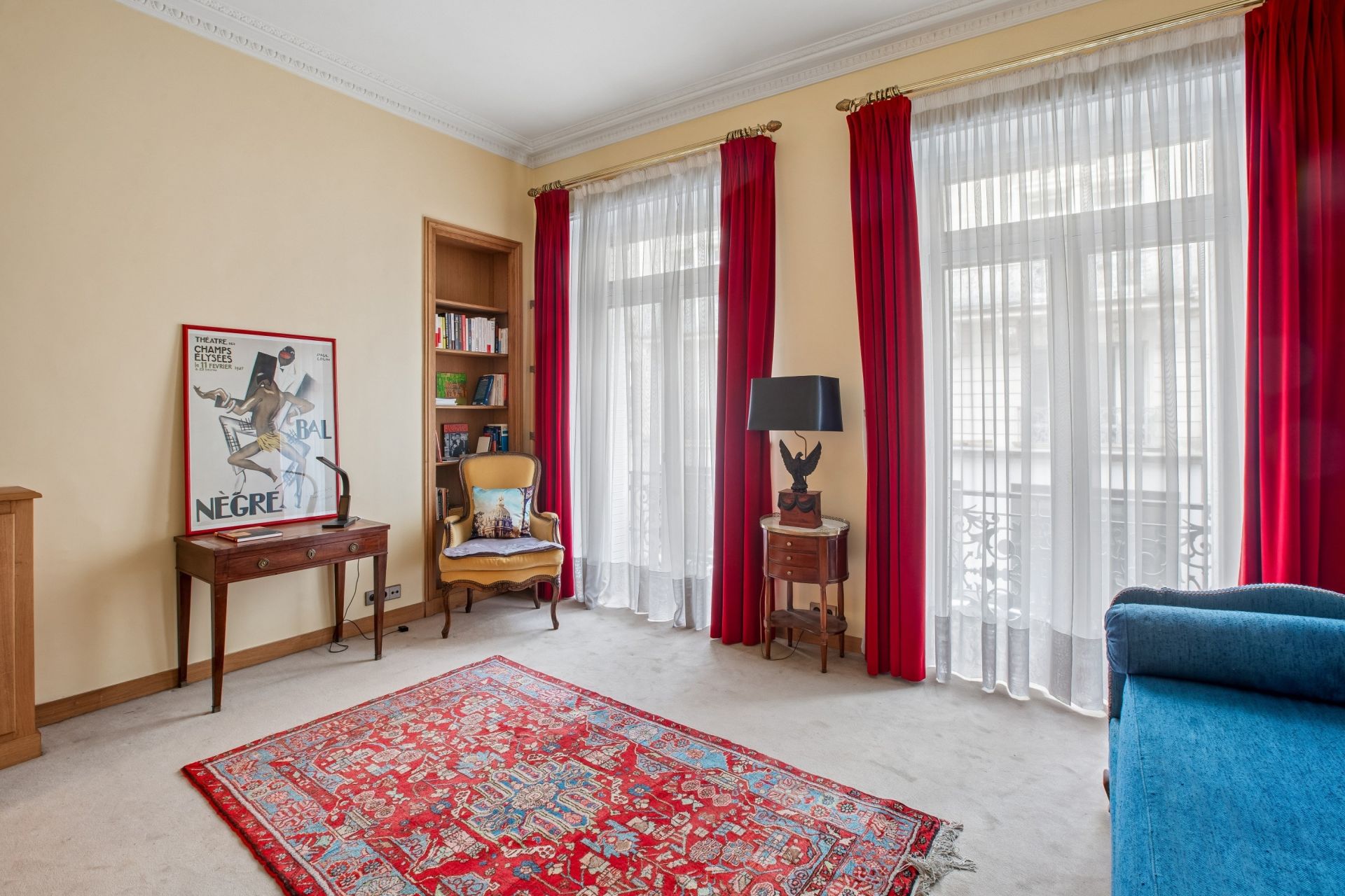 luxury apartment 5 Rooms for sale on PARIS (75008)