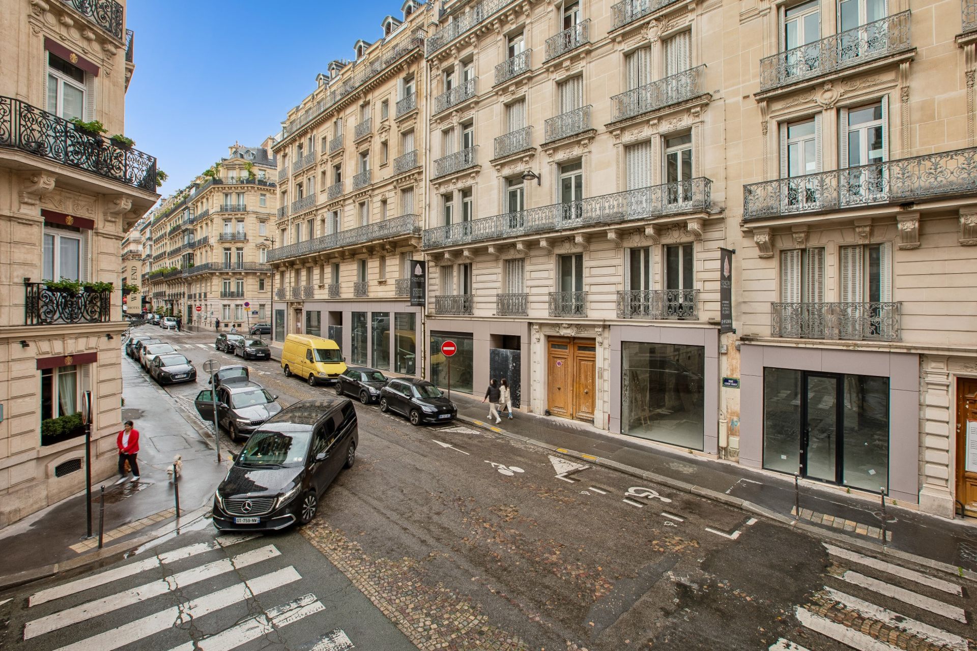 luxury apartment 5 Rooms for sale on PARIS (75008)