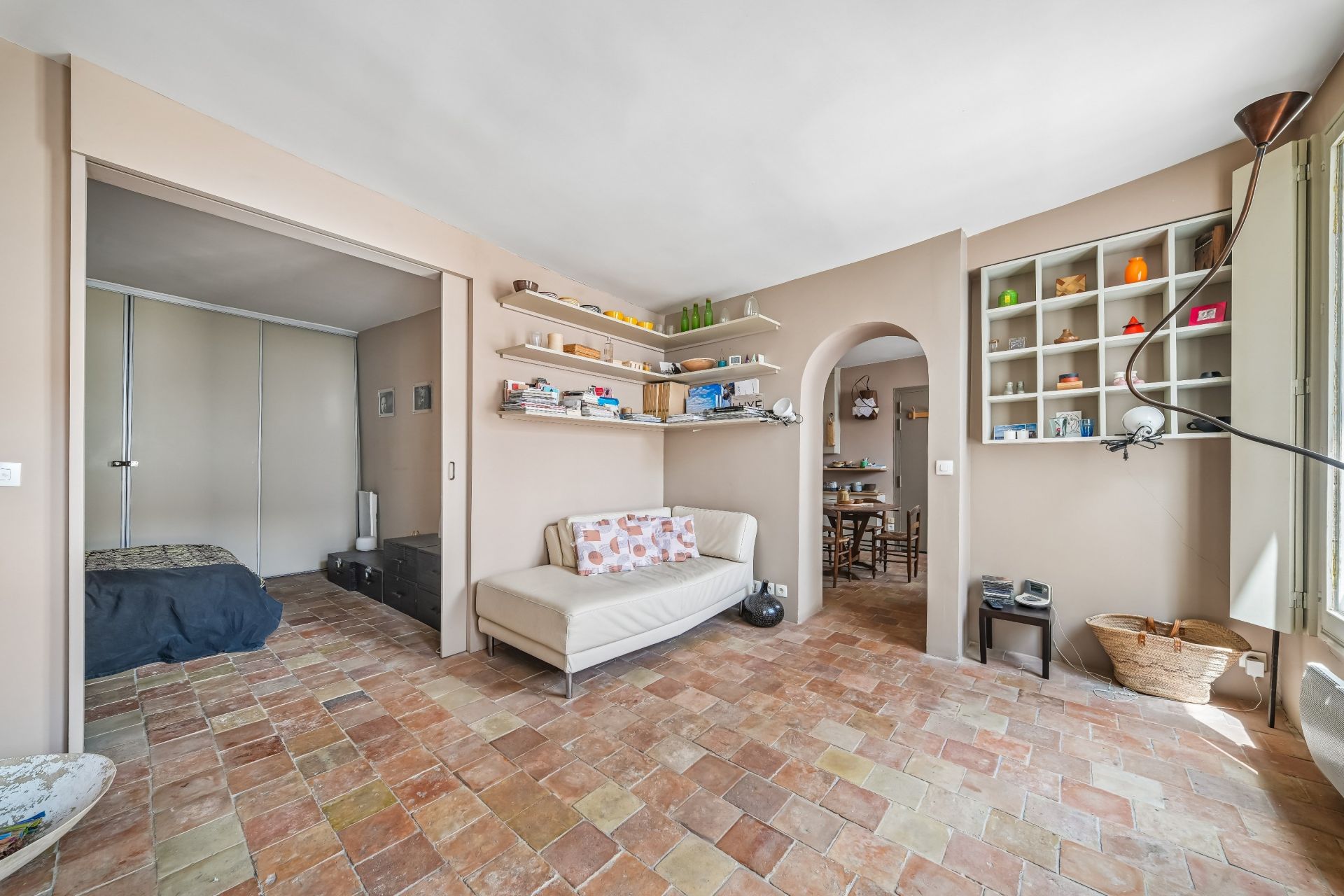 luxury apartment 1 room for sale on PARIS (75003)
