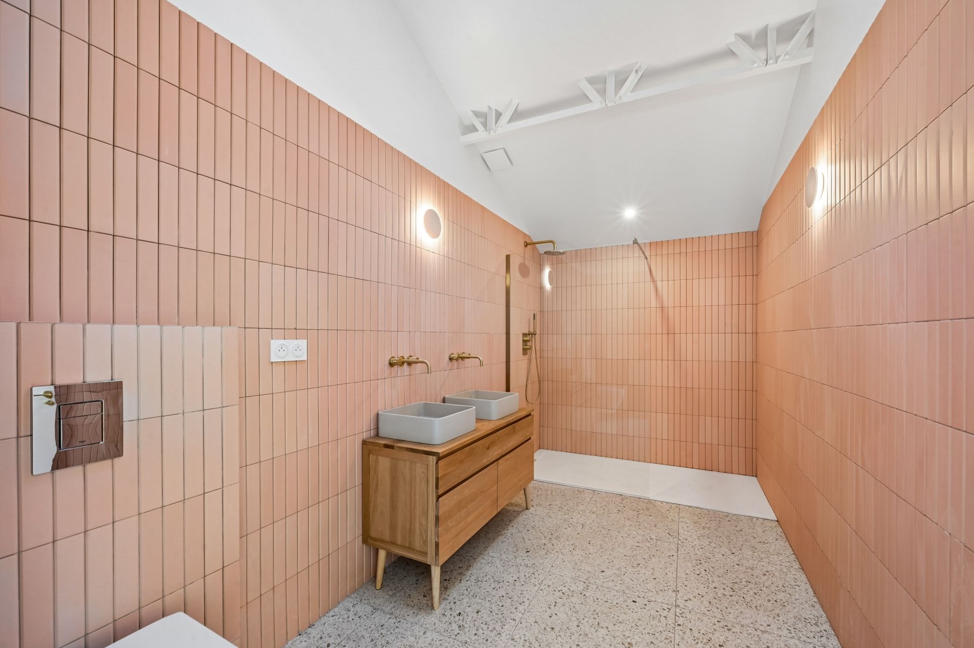 luxury house 7 Rooms for sale on BOULOGNE BILLANCOURT (92100)