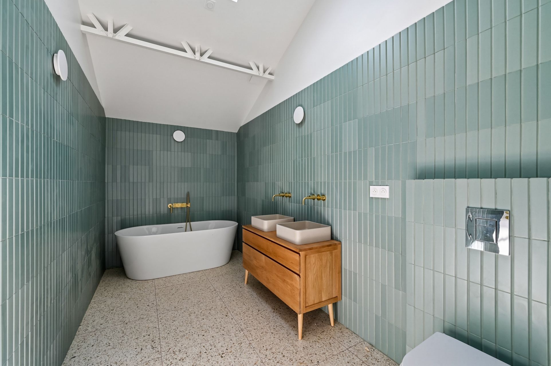 luxury house 7 Rooms for sale on BOULOGNE BILLANCOURT (92100)