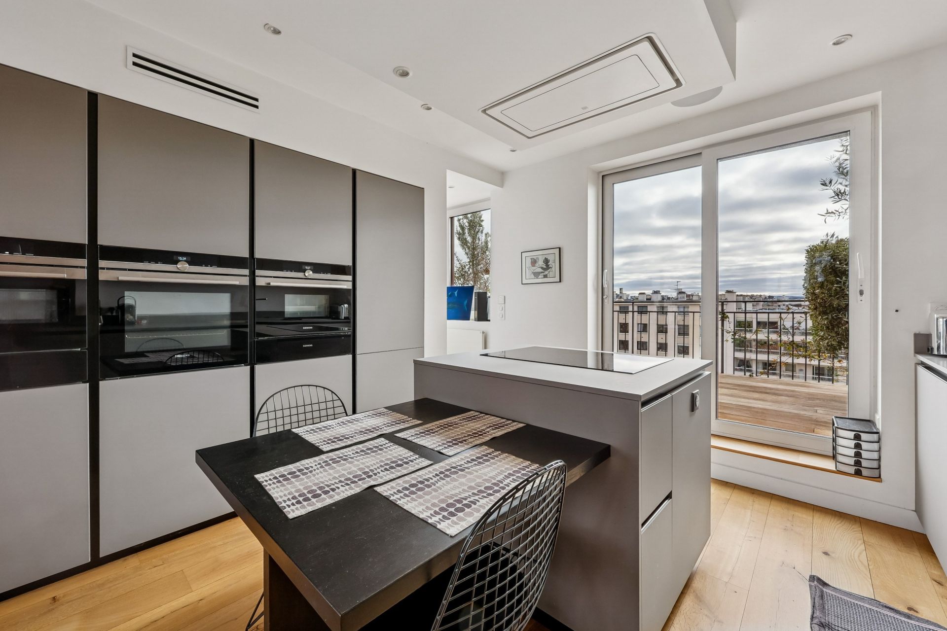 duplex de luxe 5 Pièces en vente sur PARIS (75016)