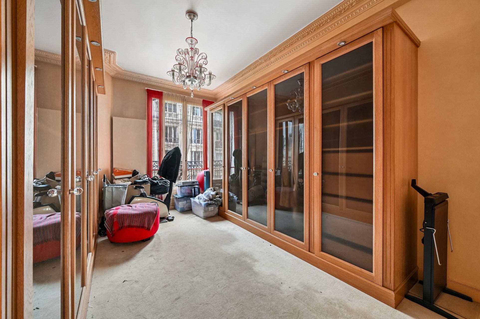 luxury apartment 6 Rooms for sale on PARIS (75007)