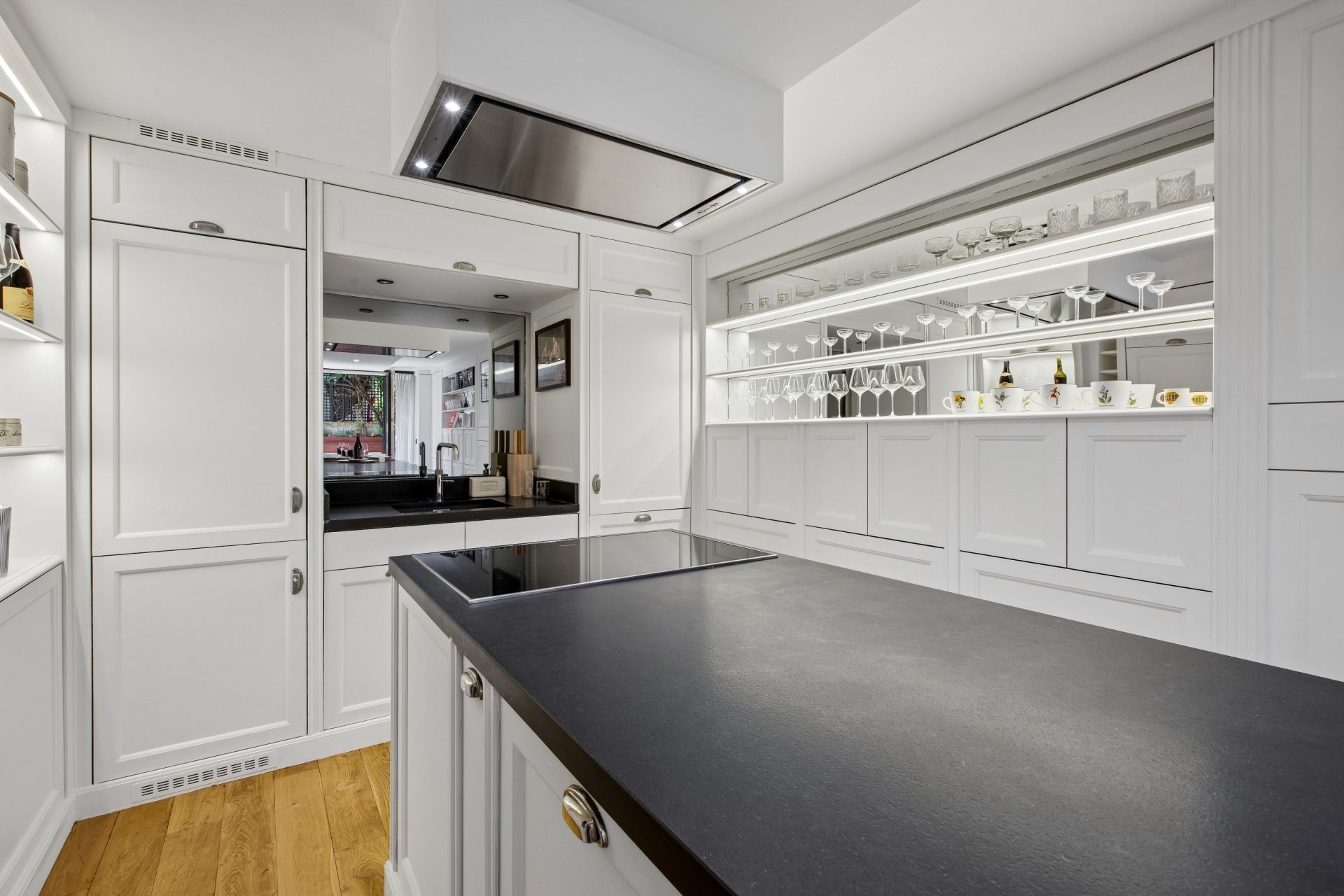 maison de luxe 5 Pièces en vente sur PARIS (75014)