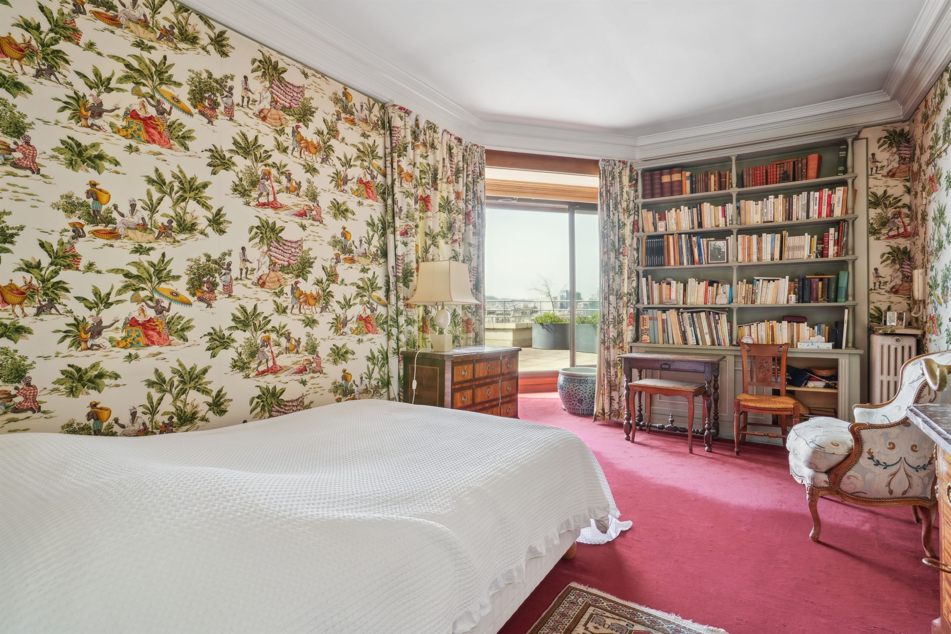 luxury apartment 7 Rooms for sale on NEUILLY SUR SEINE (92200)