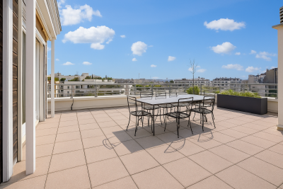 Sale Luxury apartment Neuilly-sur-Seine 7&nbsp;Rooms 228&nbsp;m²