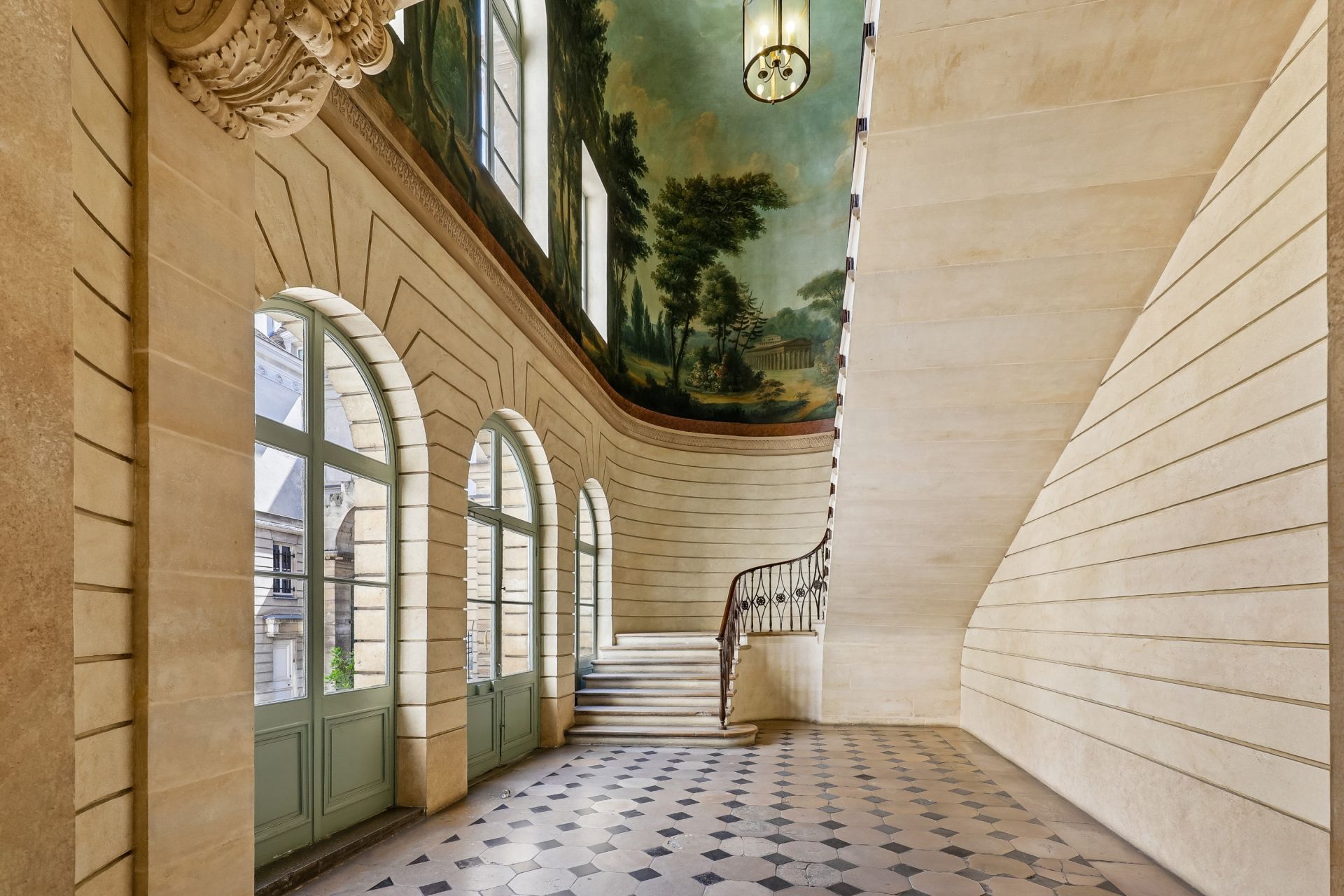 luxury apartment 1 room for sale on PARIS (75003)