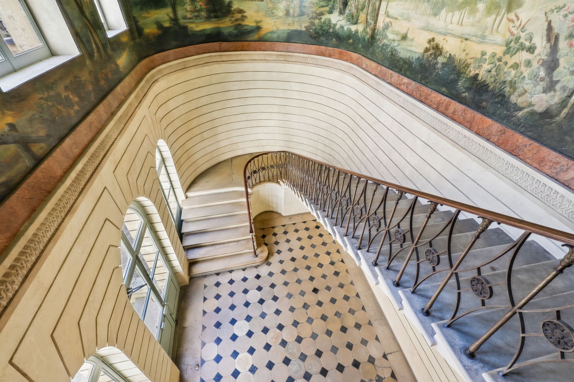 luxury apartment 1 room for sale on PARIS (75003)